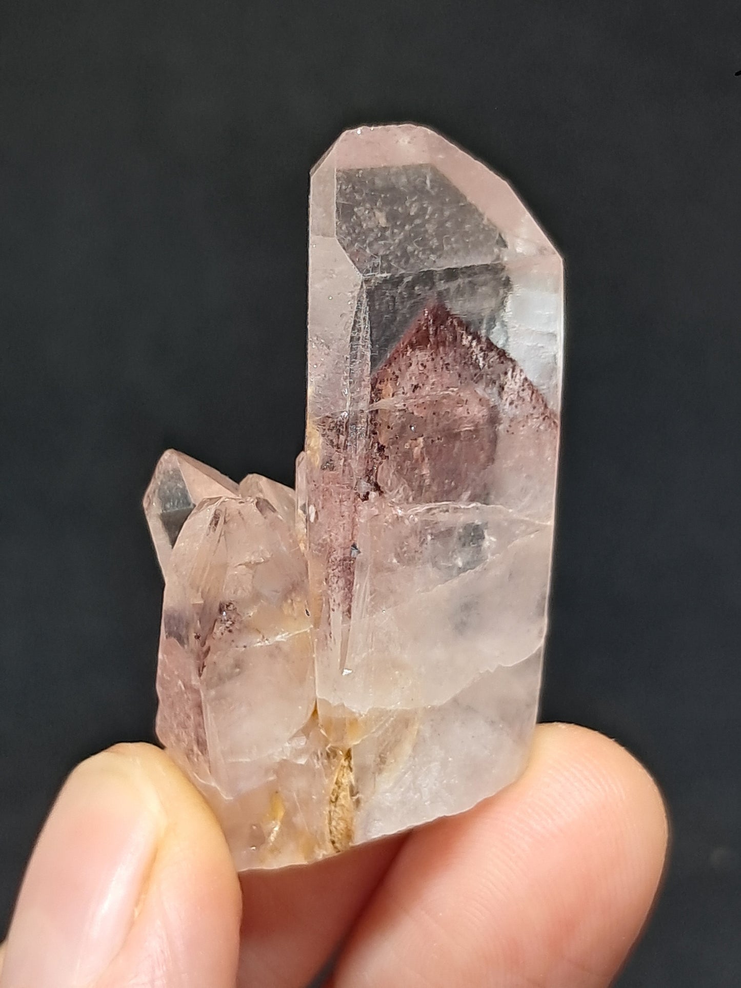 Cúmulo de Cuarzo Fantasma de Hematita (Telangana) Punta de Cristal Natural | Ejemplar Mineral n.° HPQ14