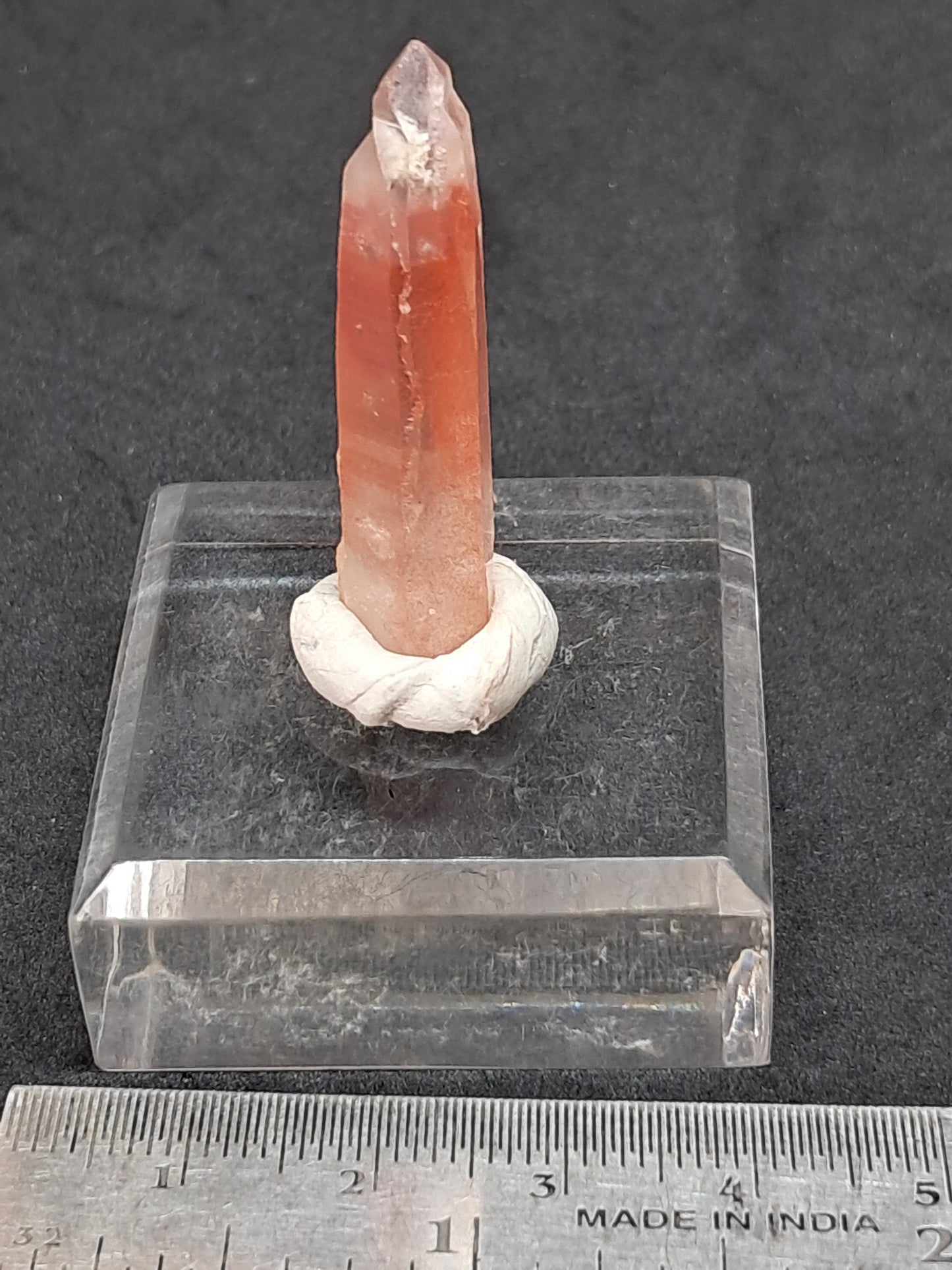 Punta de cristal natural de cuarzo fantasma hematita (Telangana) | Ejemplar mineral n.° HPQ12