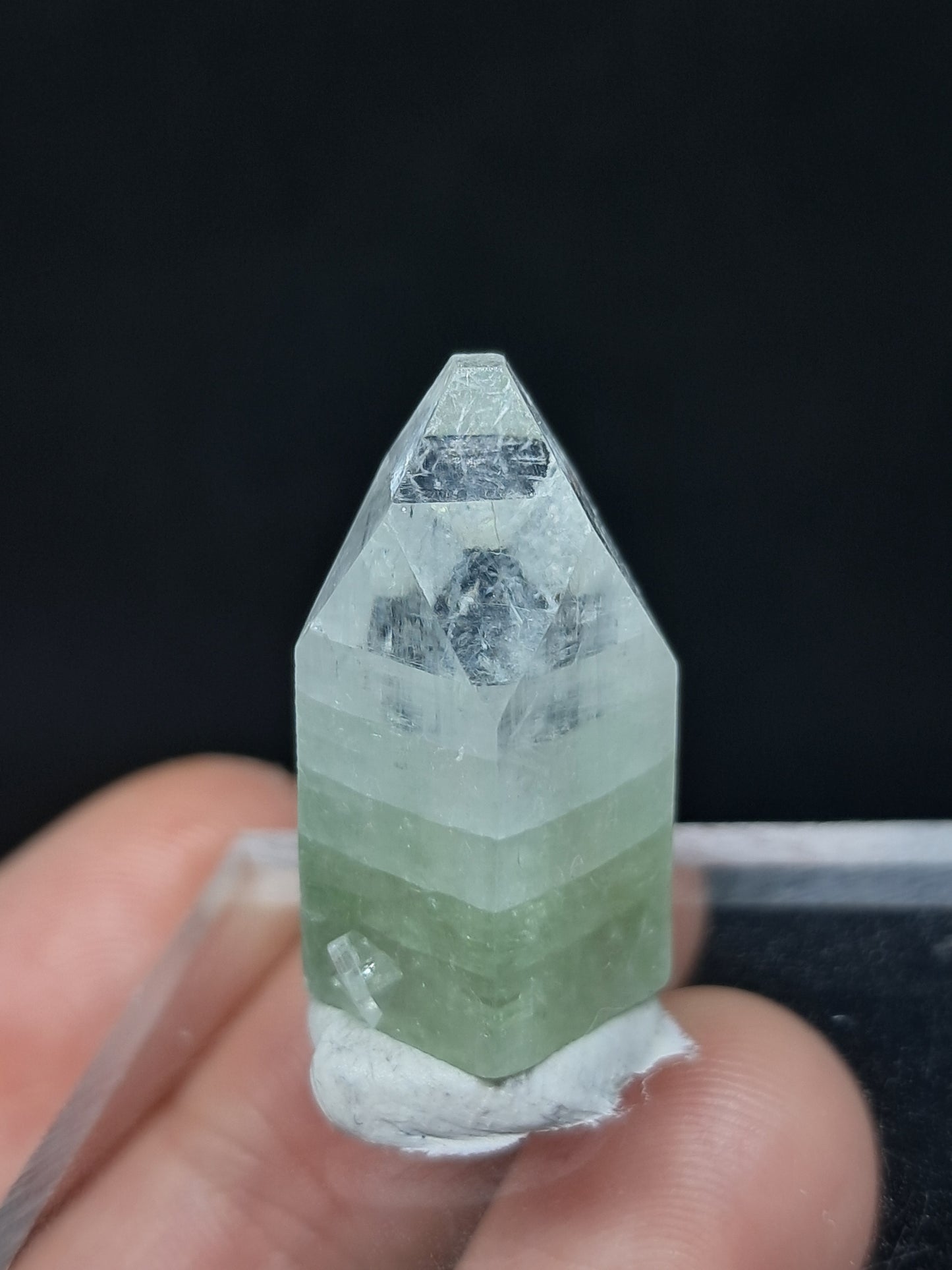 Green Apophyllite Single Points (Ajanta) 20-25 mm | Natural Crystal | Mineral Specimen #AP1