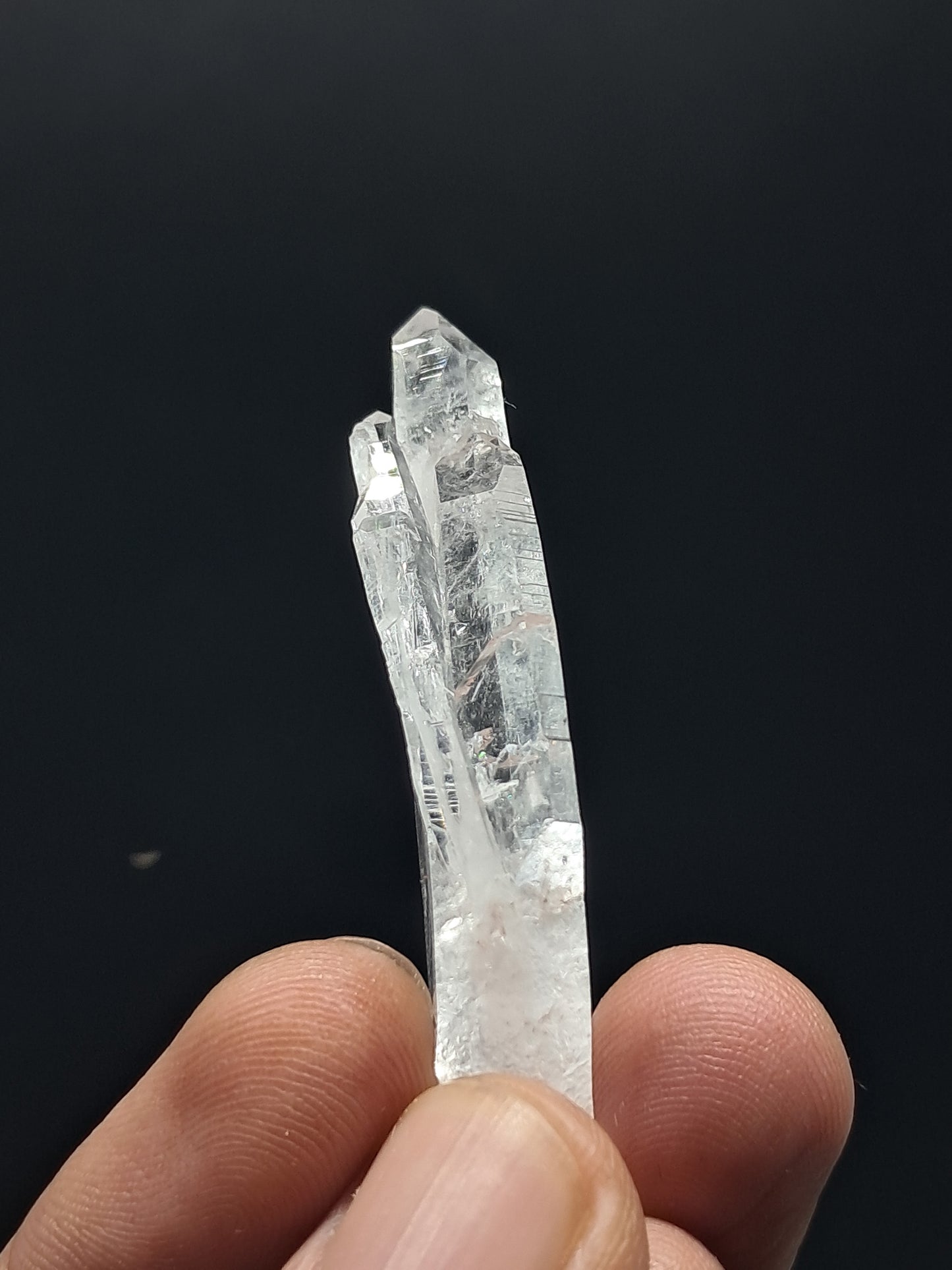 Punta Natural de Cuarzo Claro de la Formación Faden (Santander, Colombia) | Ejemplar Mineral n.° COQ11