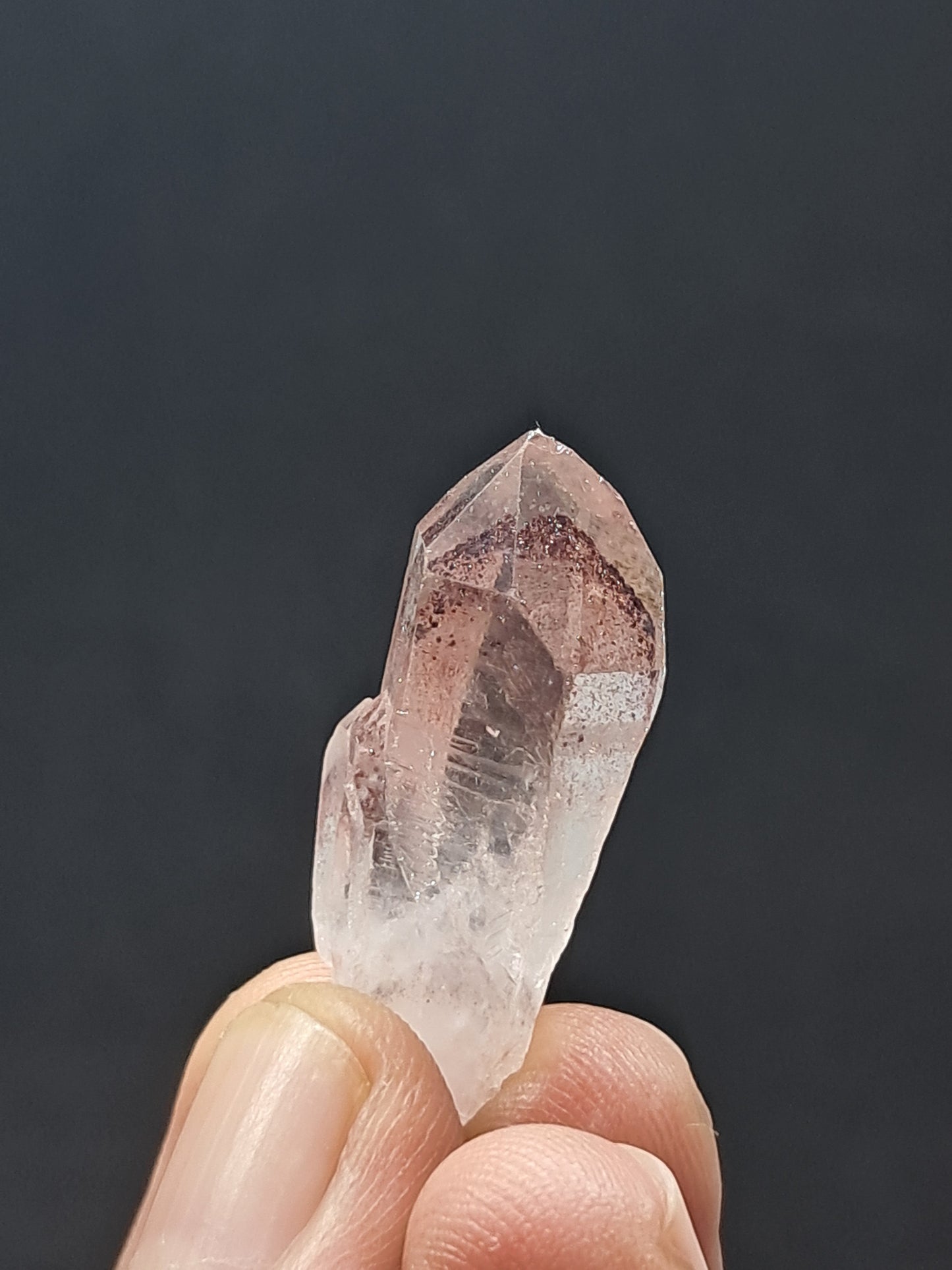 Cuarzo fantasma hematita (Telangana) | Cristal natural | Ejemplar mineral n.° HPQ47