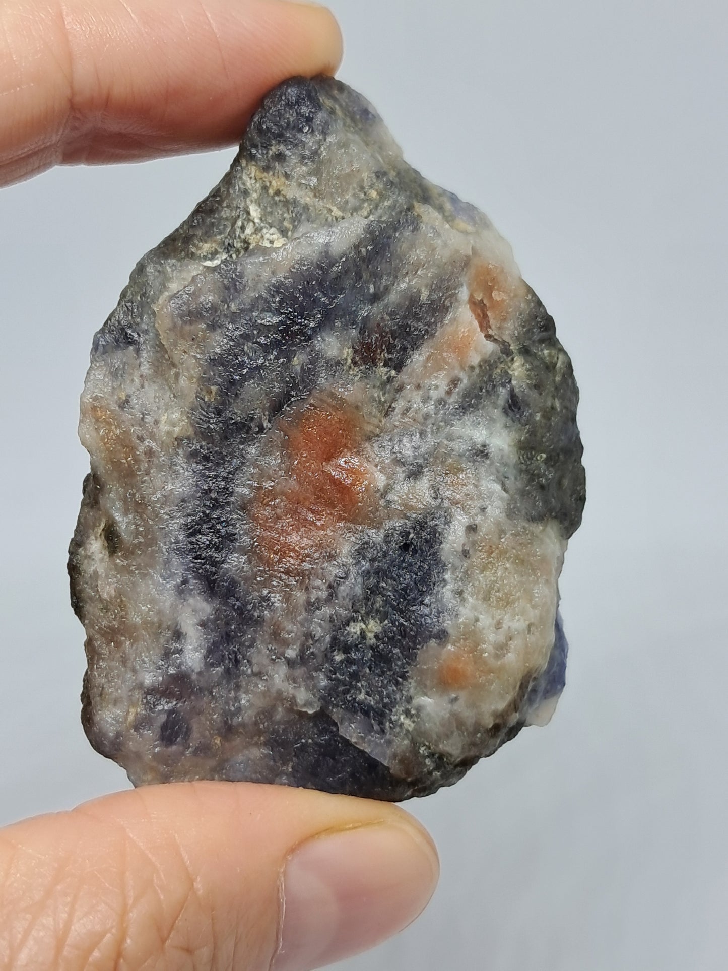 Sunstone with Iolite (Non-precious stone) #SI6