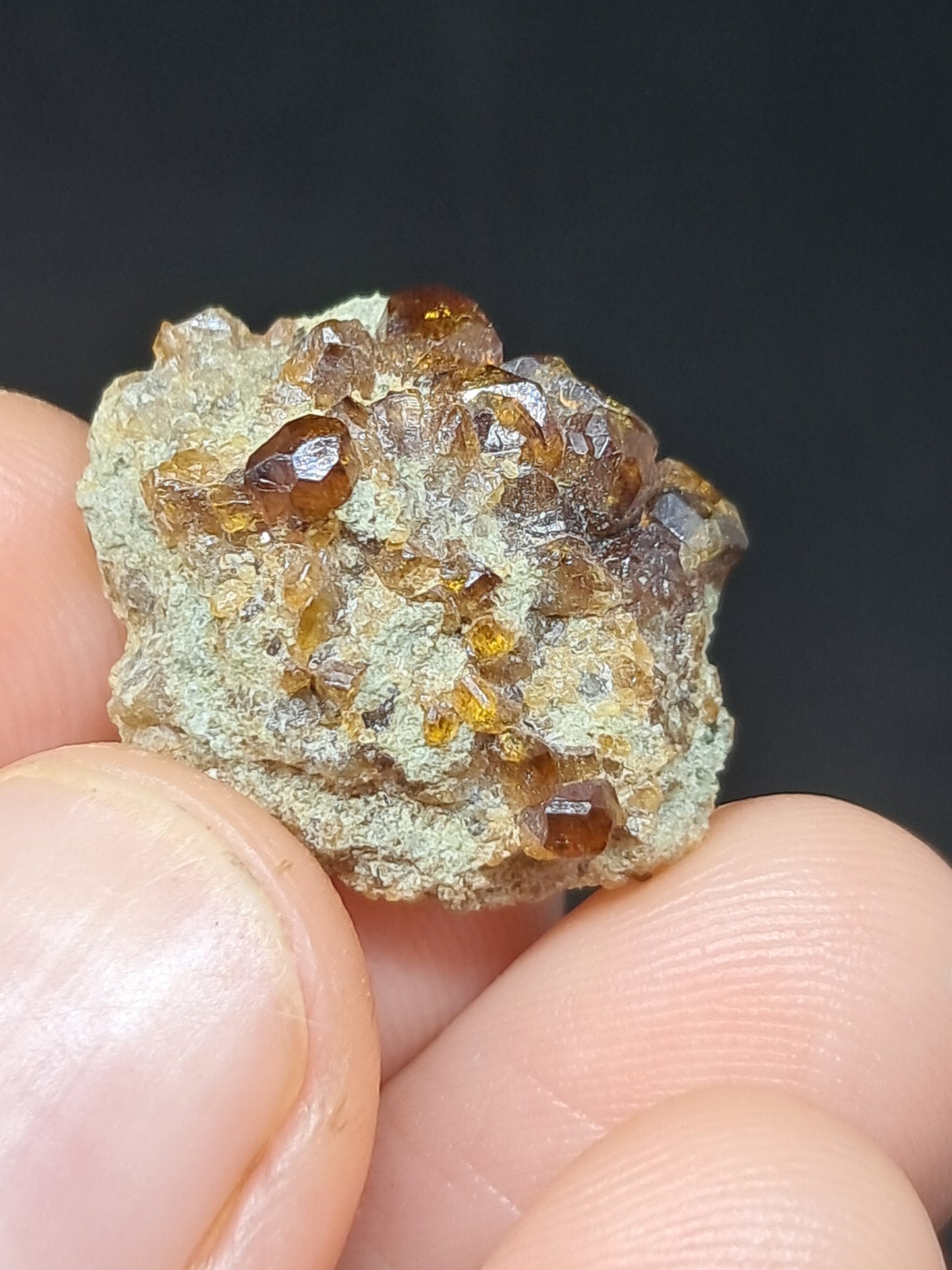 Cúmulo de granate marrón (México) | Cristal en bruto | Ejemplar mineral n.° GR9