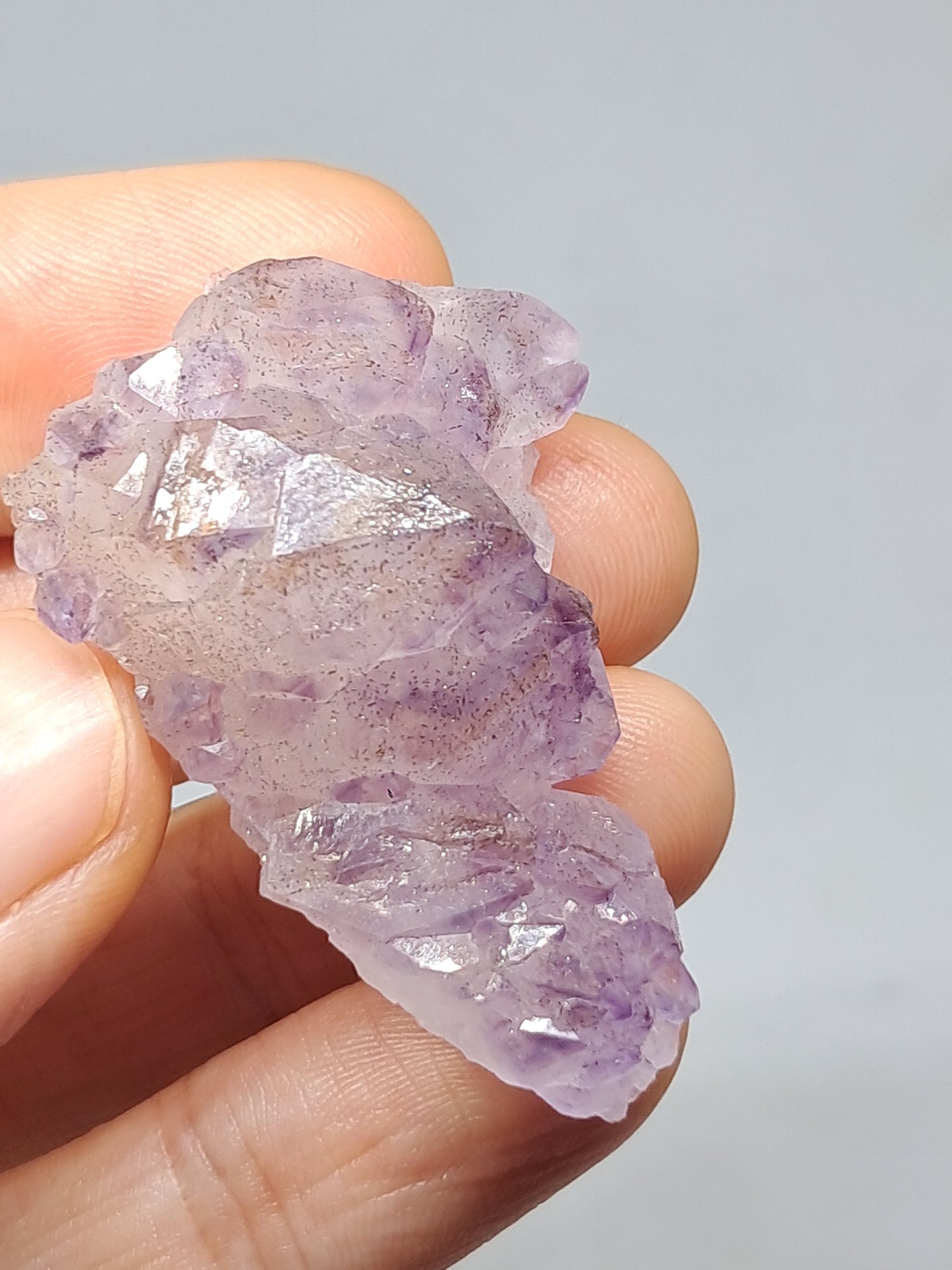 Amatista "Super Siete" (Karur) Cúmulo de Cristales Elestiales | Piedra Natural | Ejemplar Mineral n.° KA96