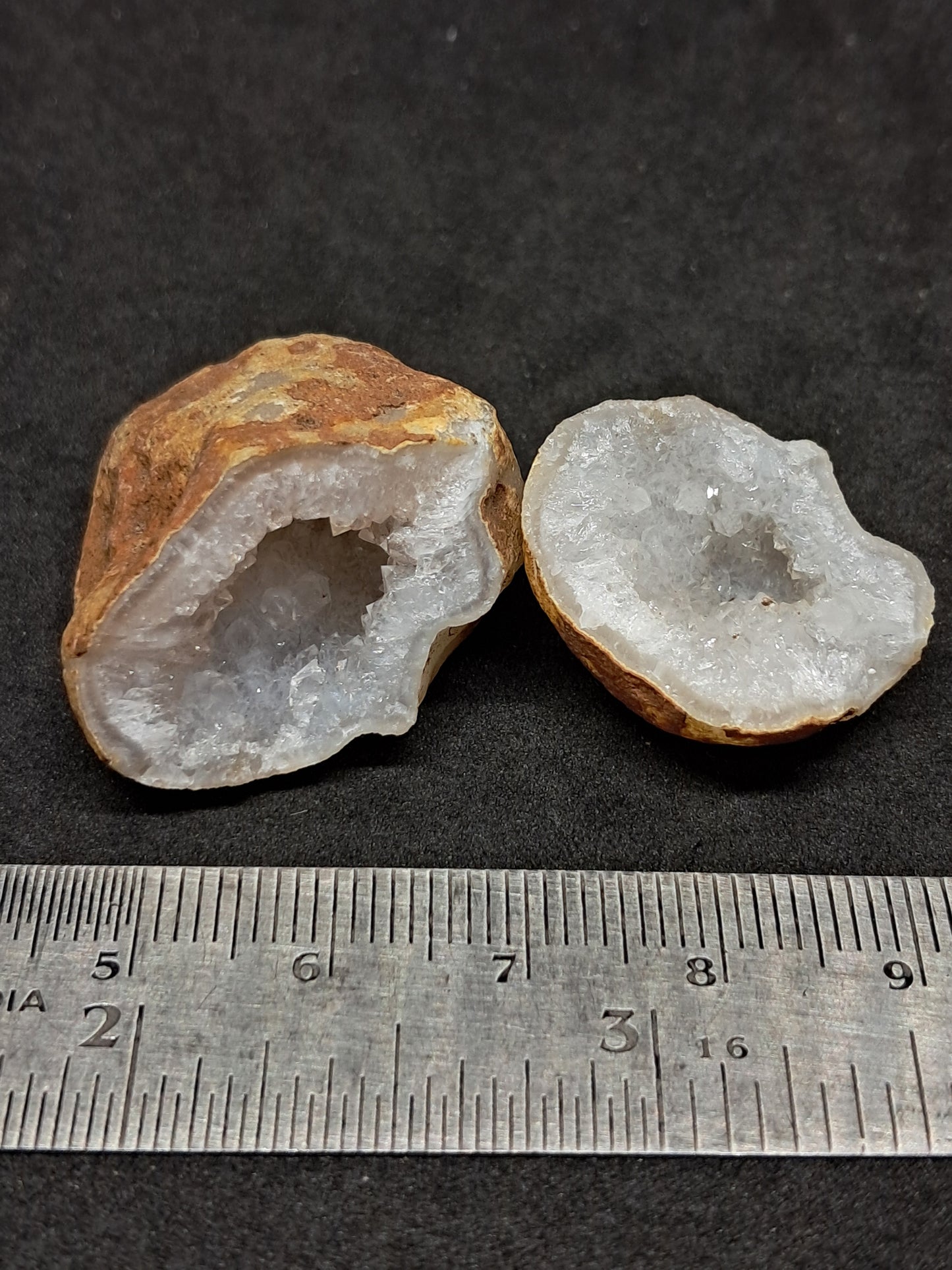 Quartz Geode (Ajanta) | Deep Cavity | Natural Crystal | Big Points #GD23
