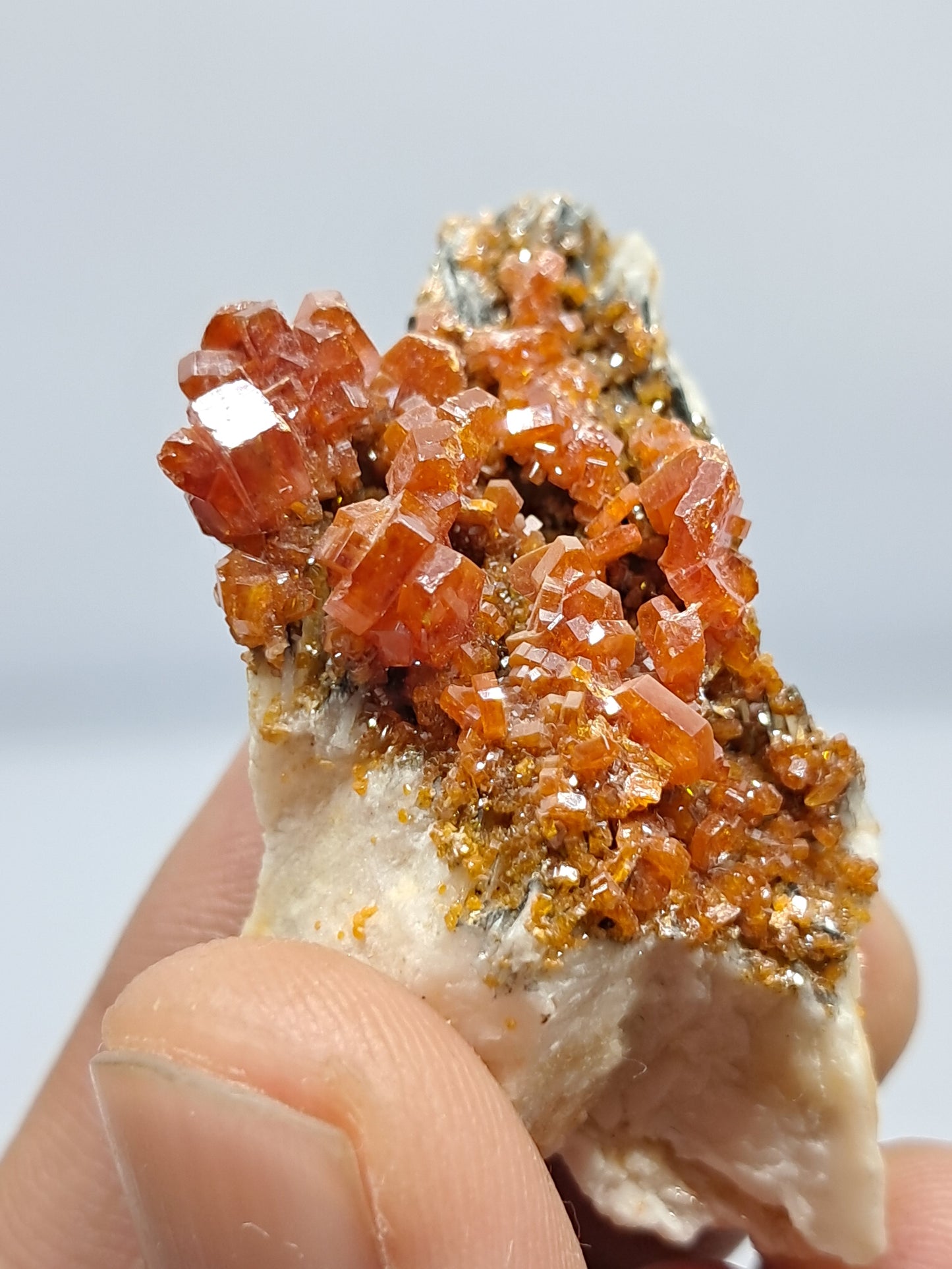 High grade Vanadinite (Non-precious Natural Stone) #VD3