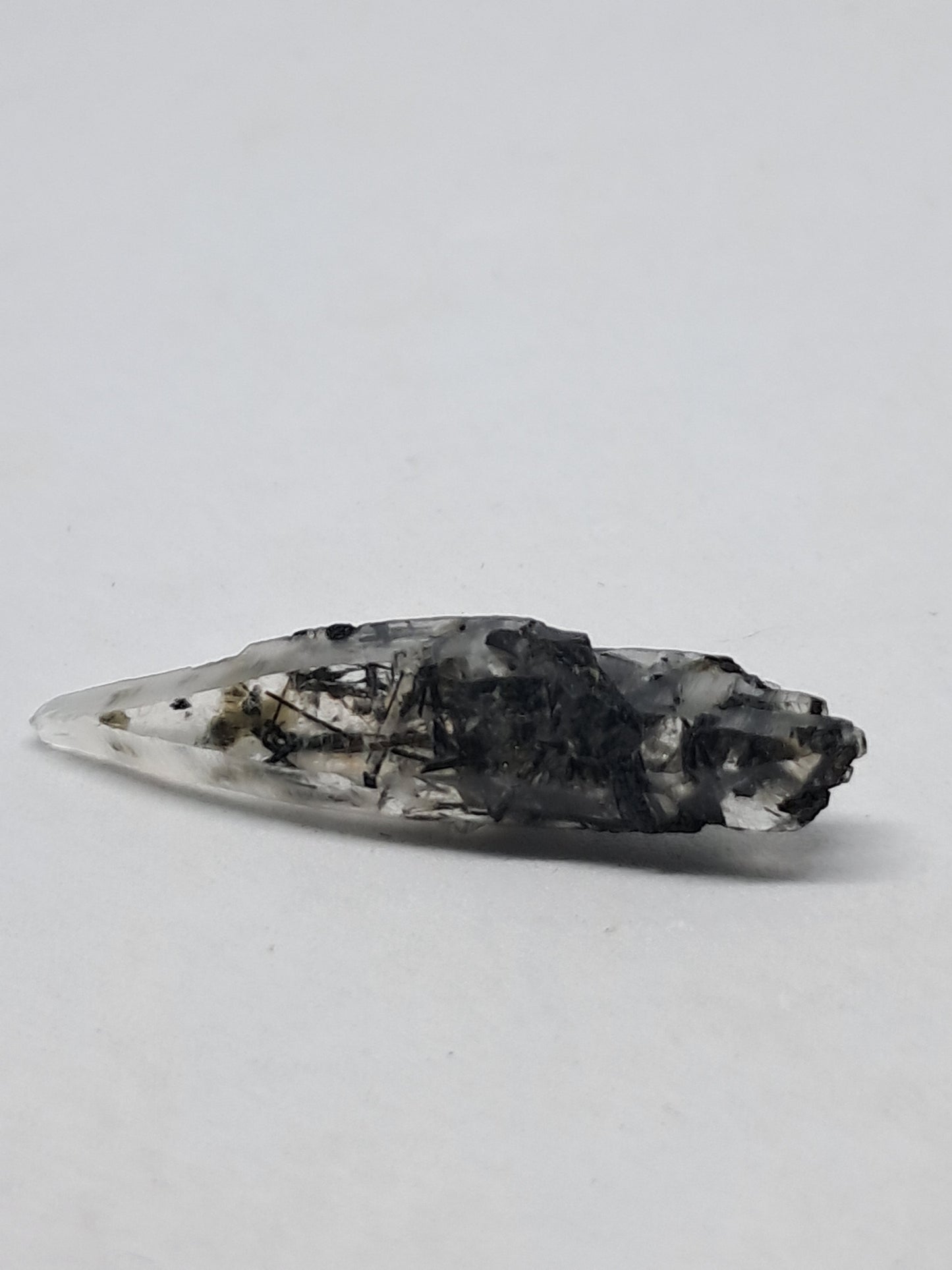 Tourmalinated Quartz natural crystal point (Non-precious natural stone) #TQ8