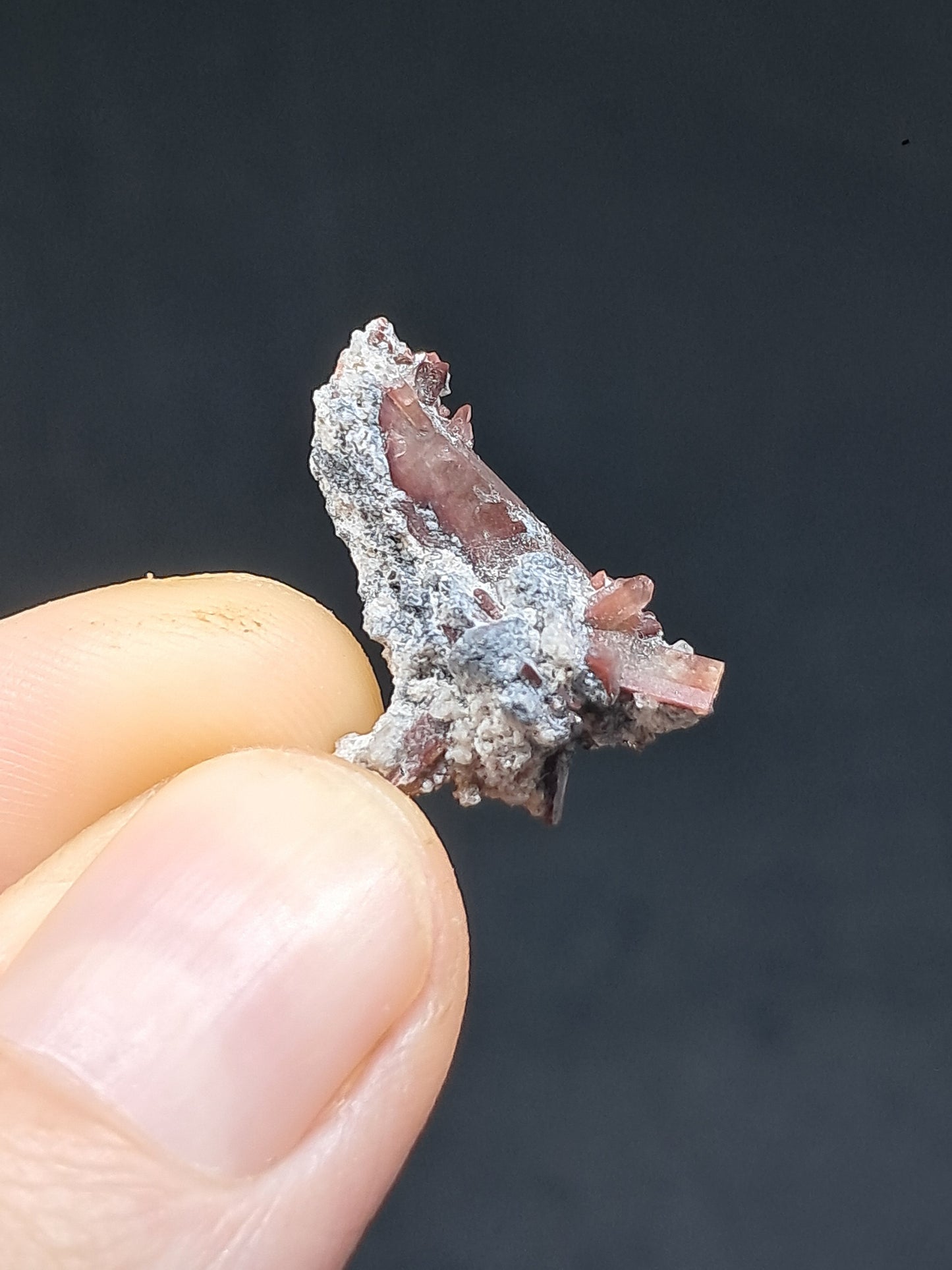 Cristales de topacio natural en matriz (México), piedra preciosa rara | Ejemplar mineral n.° TPZ18