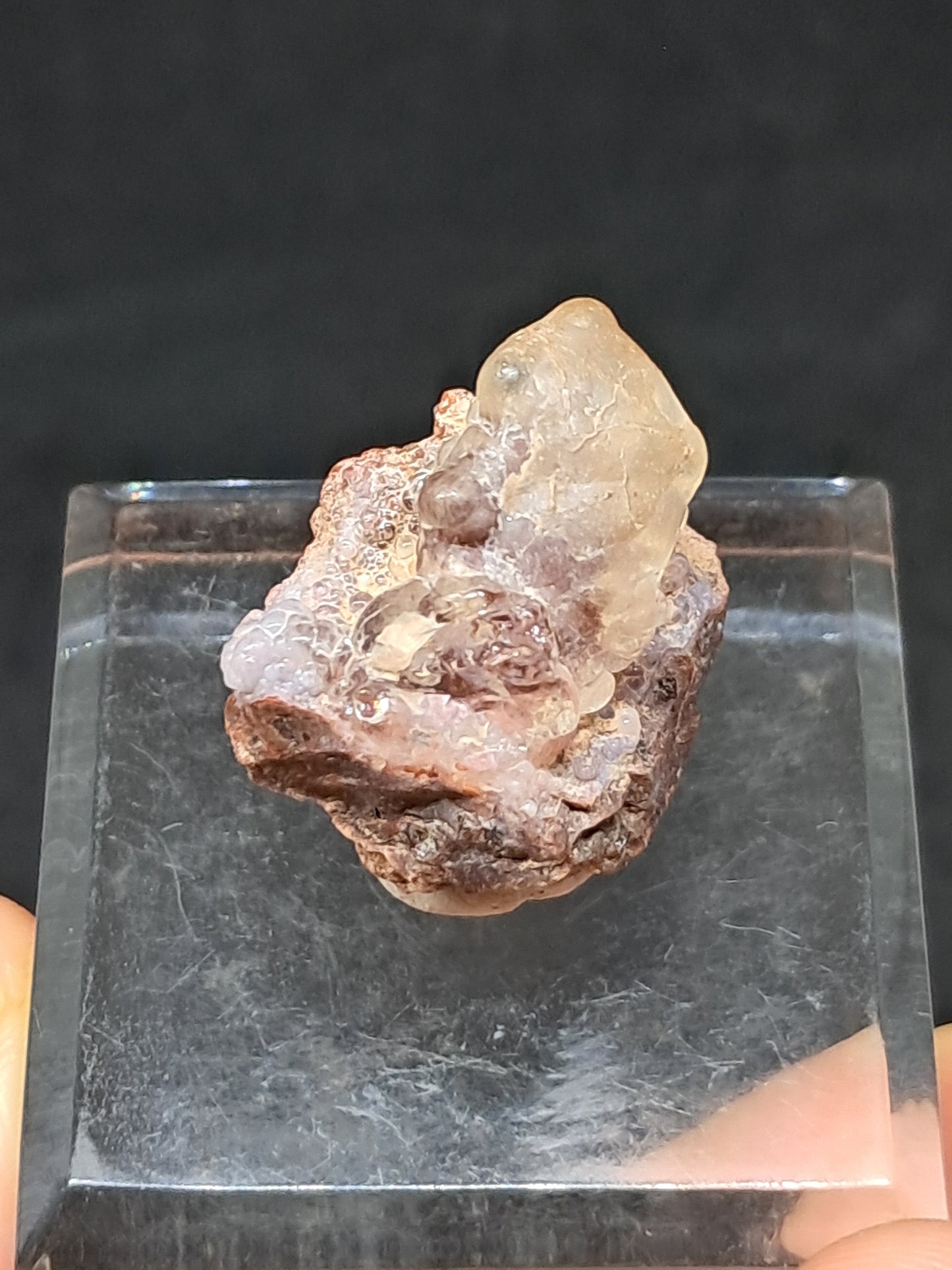 Ópalo hialita en matriz (México), piedra cristalina en bruto | Ejemplar mineral n.° OH3
