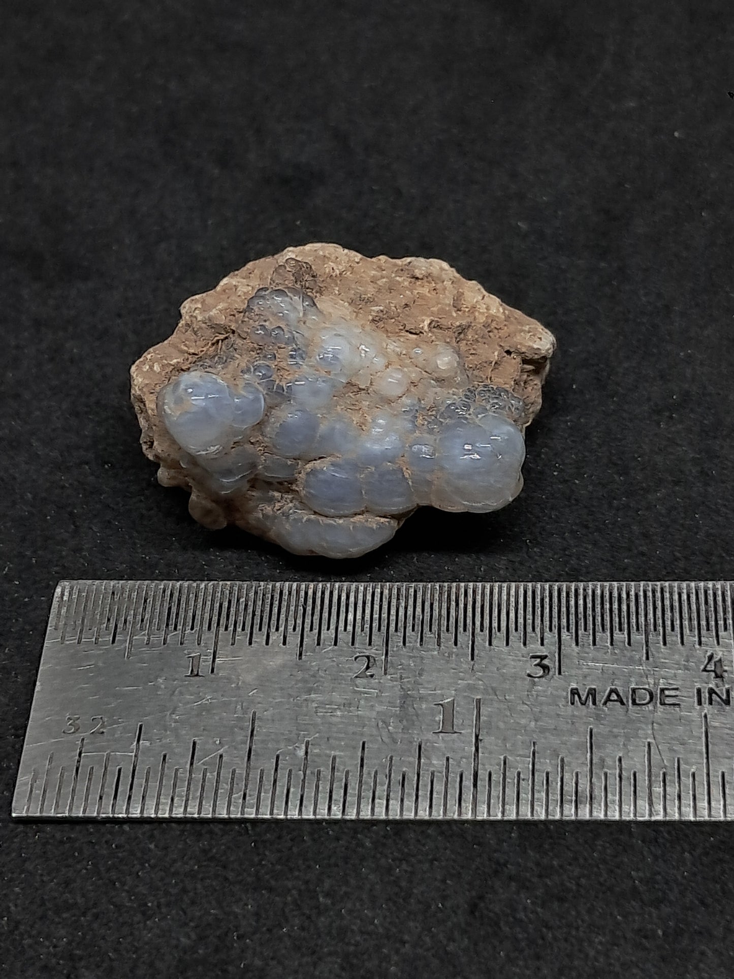 Ópalo hialita en matriz (México), piedra cristalina en bruto | Ejemplar mineral n.° OH7