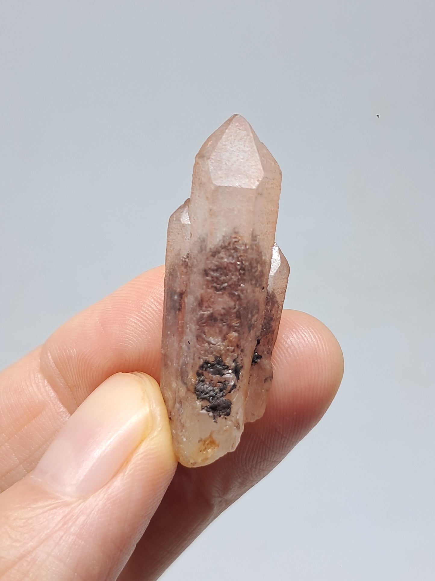 Juego de 3 puntas de cuarzo: clorita, turmalina y hematita fantasma | Cristales en bruto | Piedras en bruto #RCS18