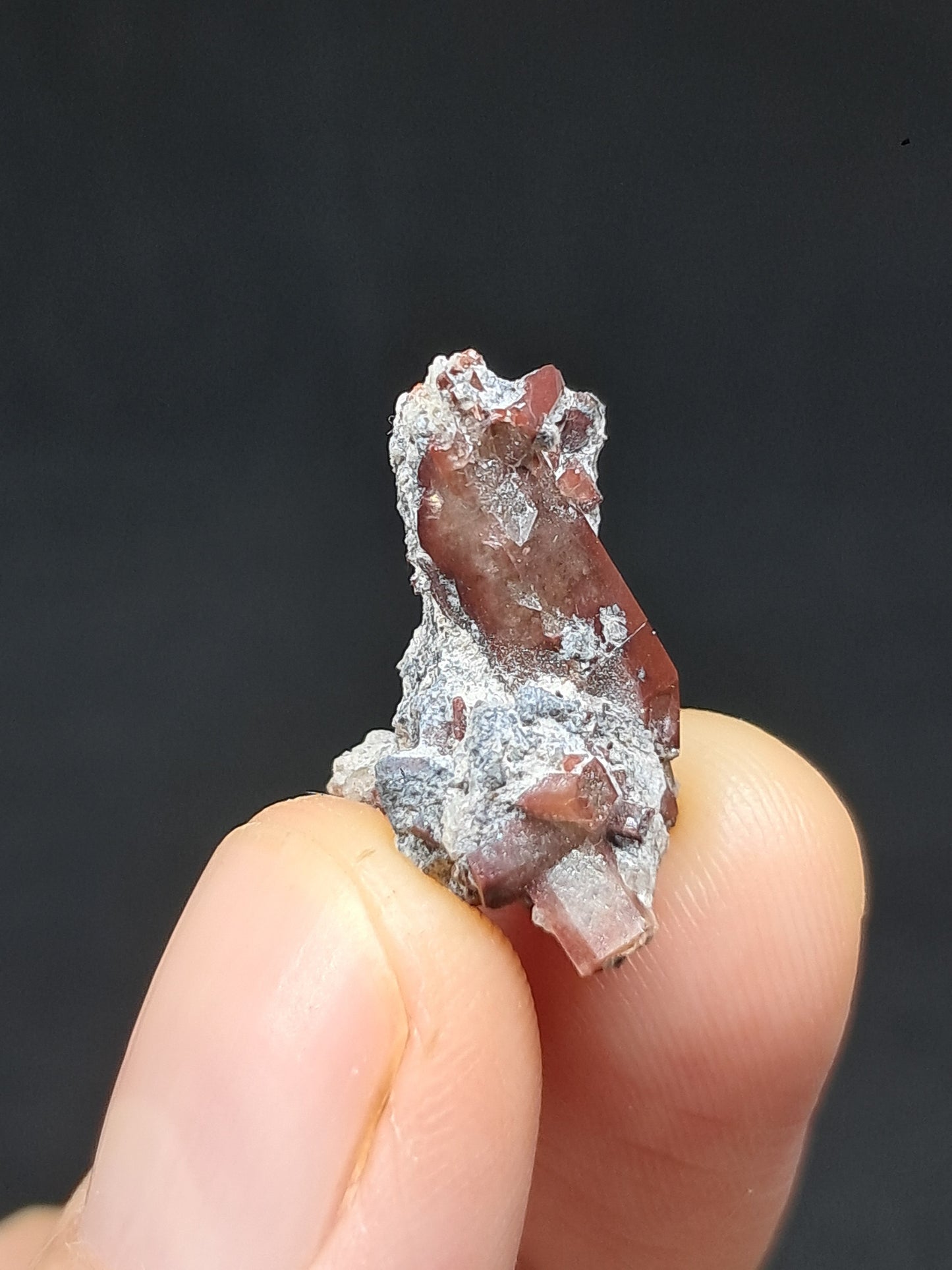Cristales de topacio natural en matriz (México), piedra preciosa rara | Ejemplar mineral n.° TPZ18