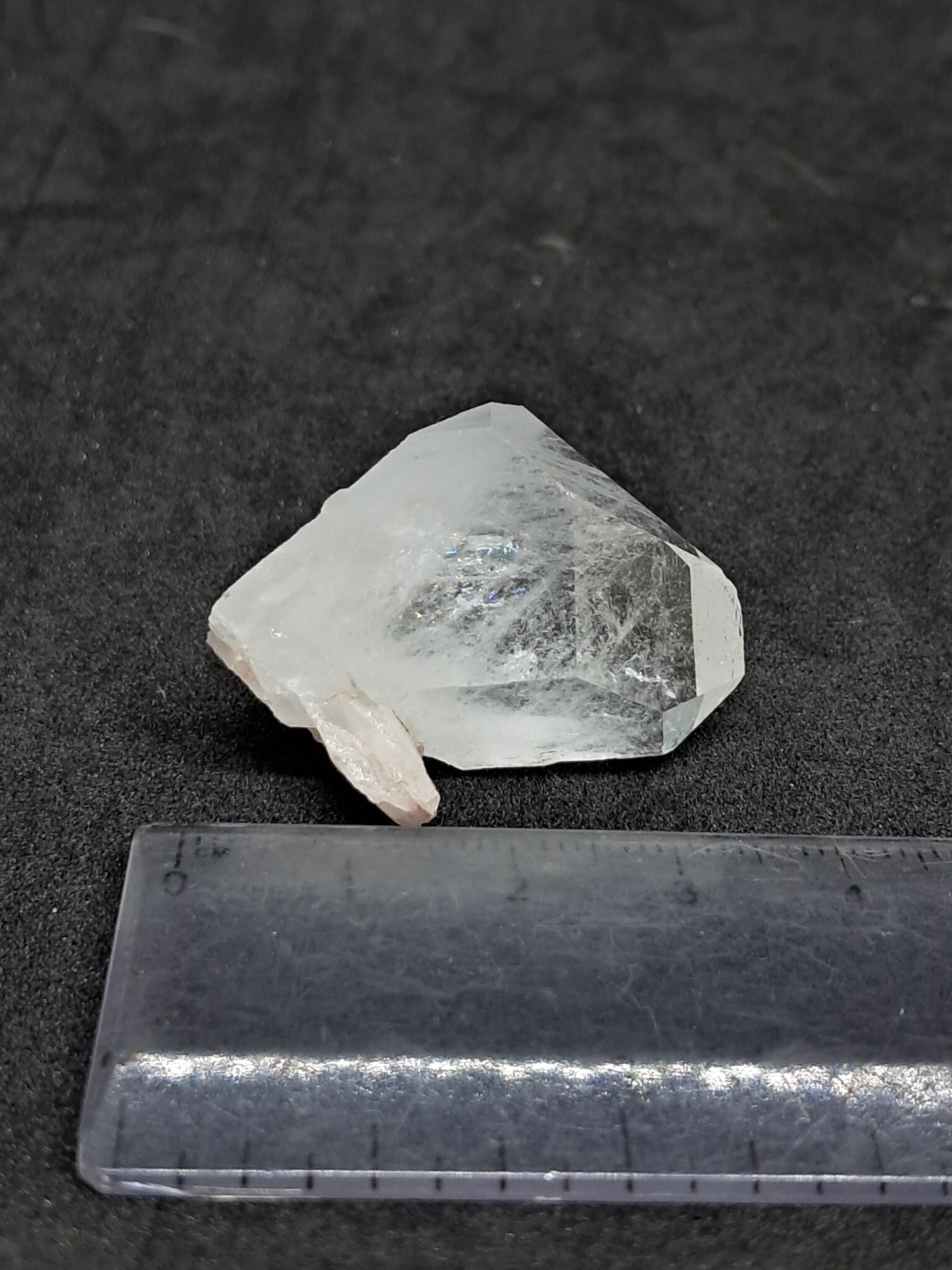 Cristal de cuarzo tabular transparente (Santander, Colombia) Punta natural | Ejemplar mineral n.° COQ29