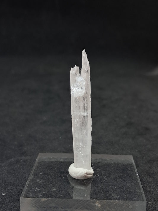Escolecita con apofilita (piedra natural no preciosa) #ZL27