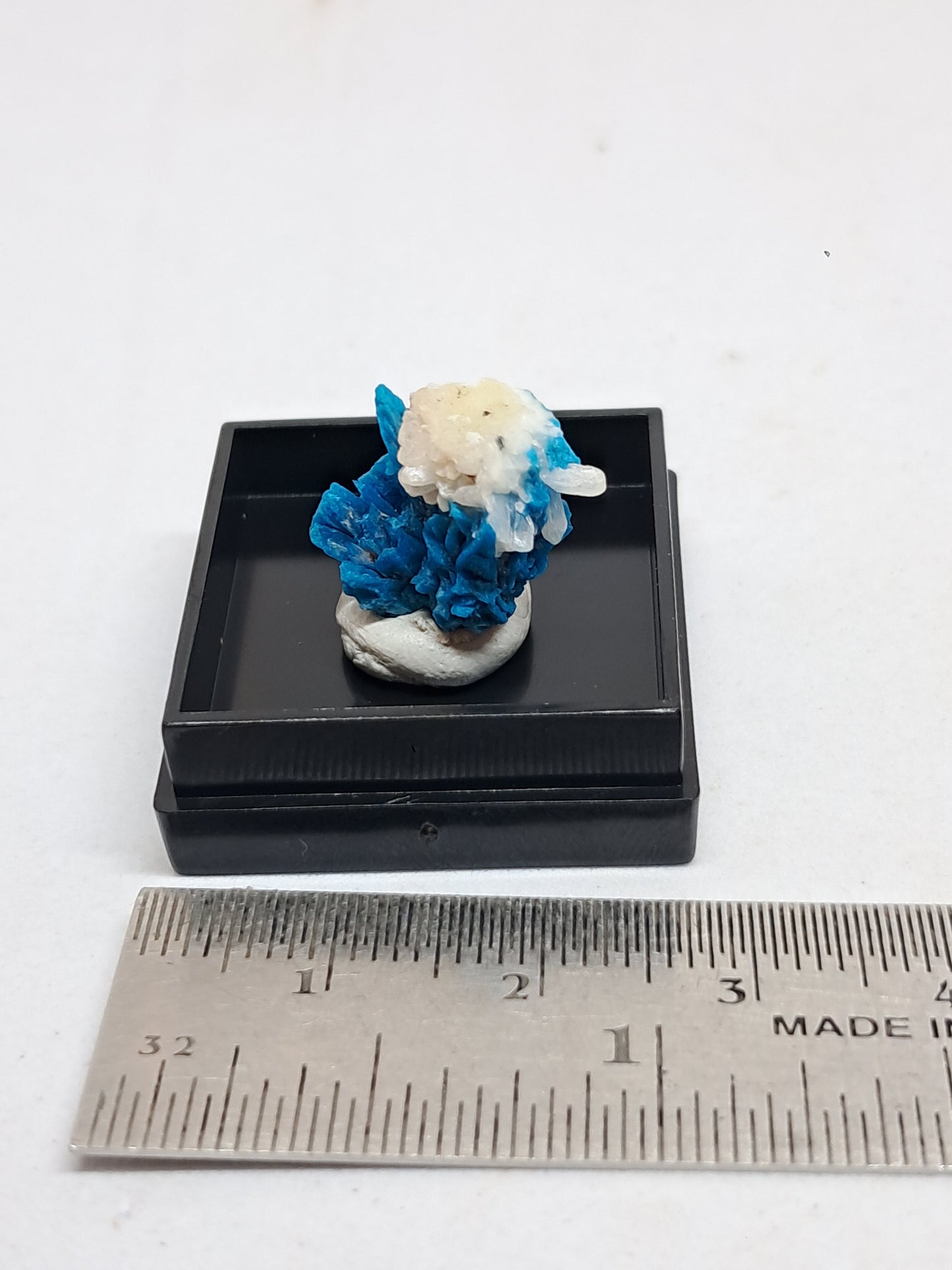 Pentagonite w/ Stilbite (Pune) Rough Stone | Natural Crystal | Rare Mineral Specimen #CV53