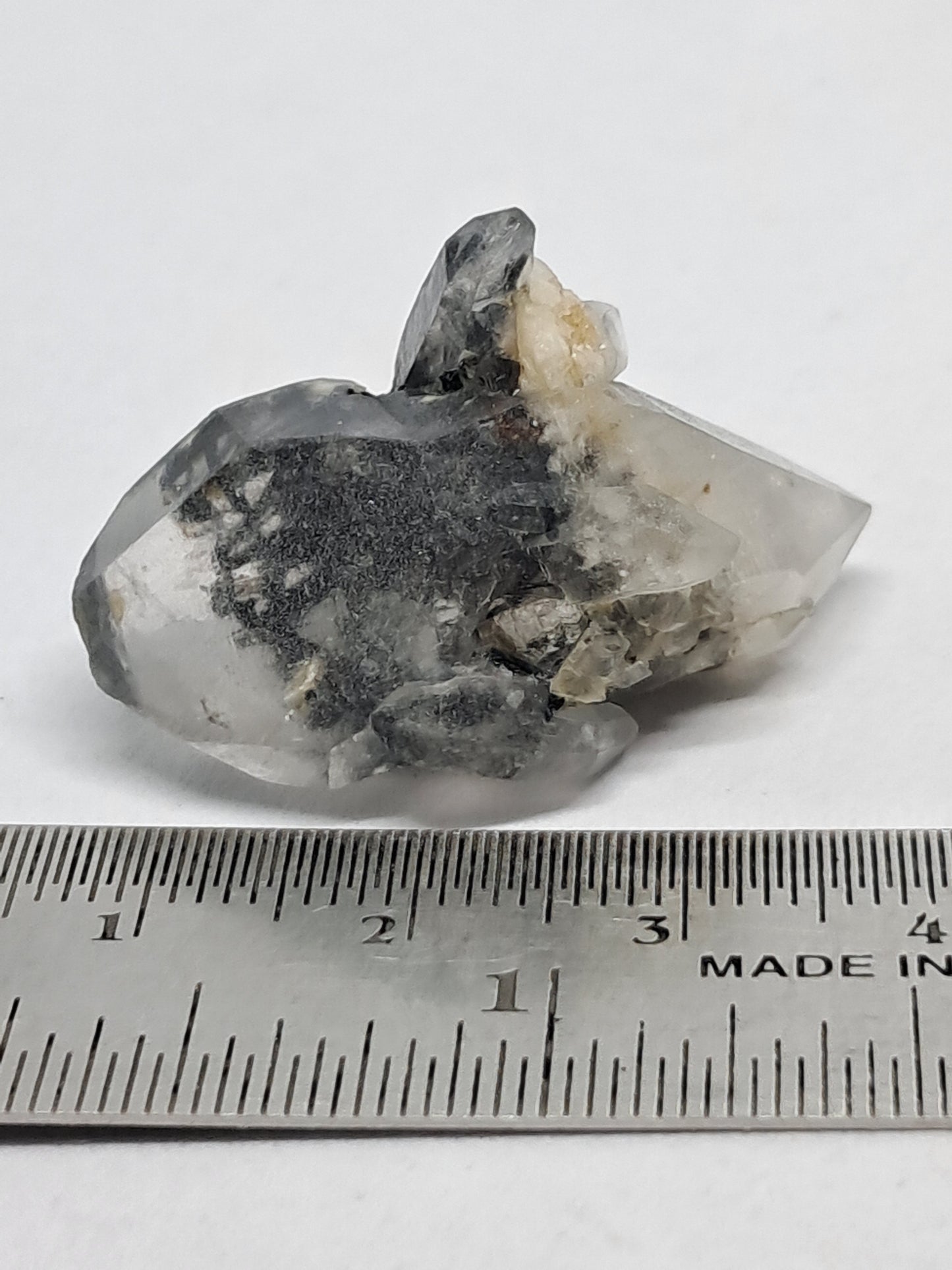 Tourmalinated Quartz natural crystal point (Non-precious natural stone) #TQ6