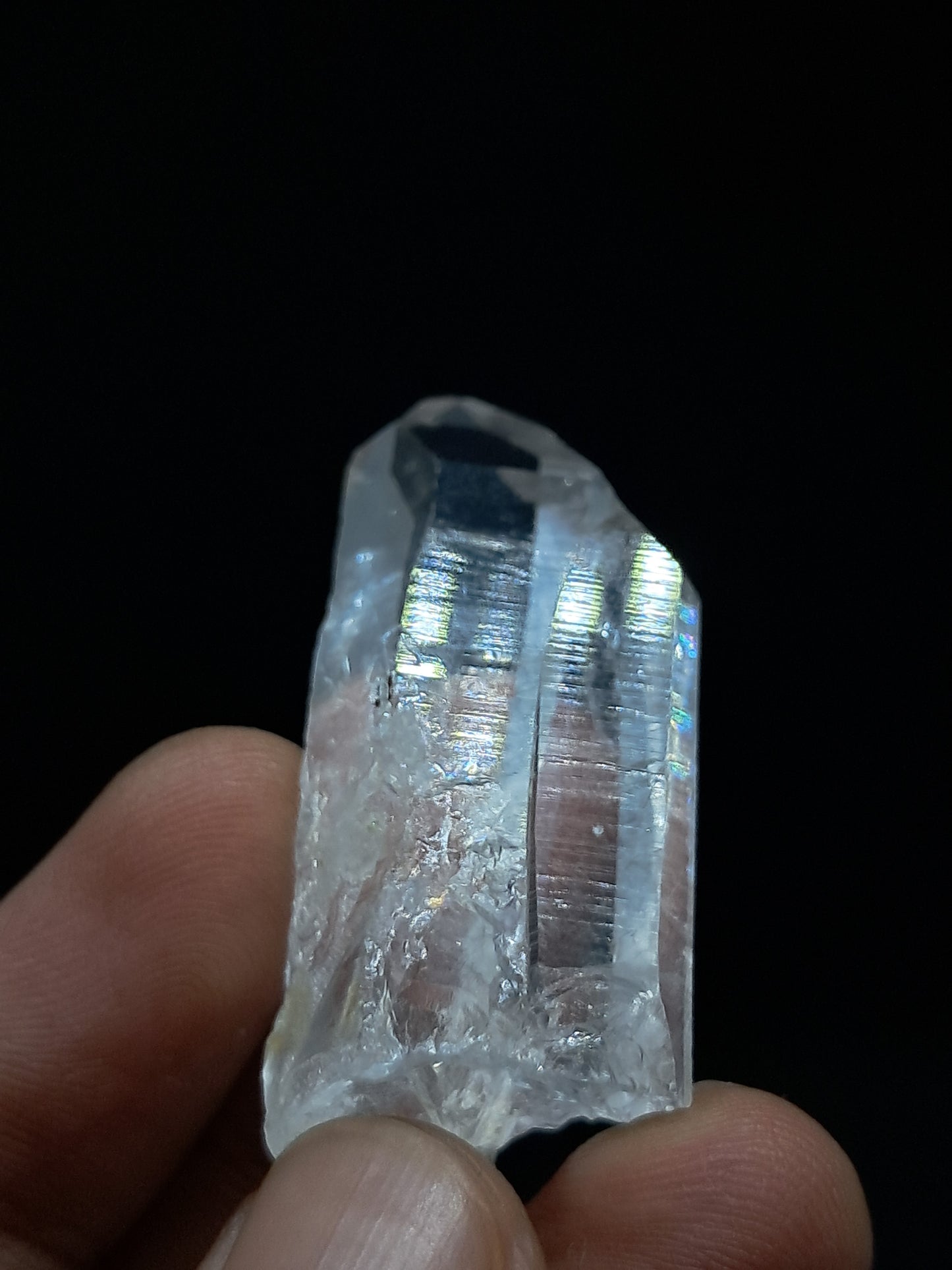 Punta natural de cristal de cuarzo fundido transparente (Santander, Colombia) | Ejemplar mineral n.° COQ35