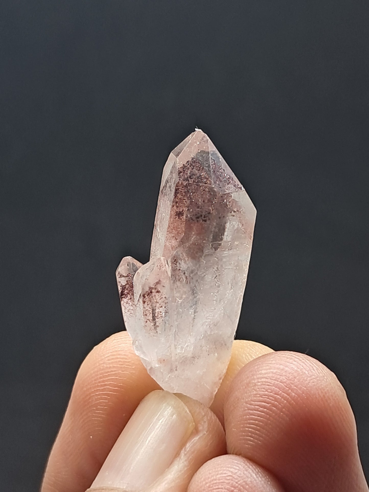 Cuarzo fantasma hematita (Telangana) | Cristal natural | Ejemplar mineral n.° HPQ47