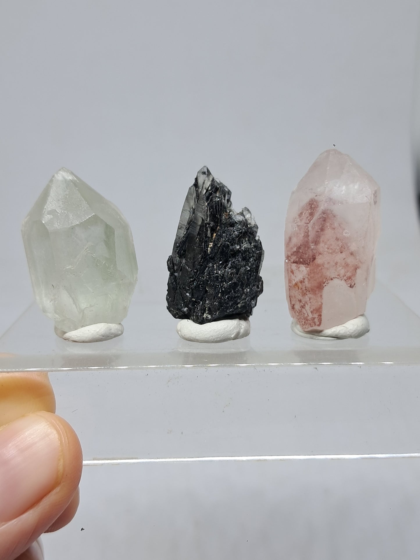 Juego de 3 puntas de cuarzo: clorita, turmalina y hematita fantasma | Cristales en bruto | Piedras en bruto #RCS17