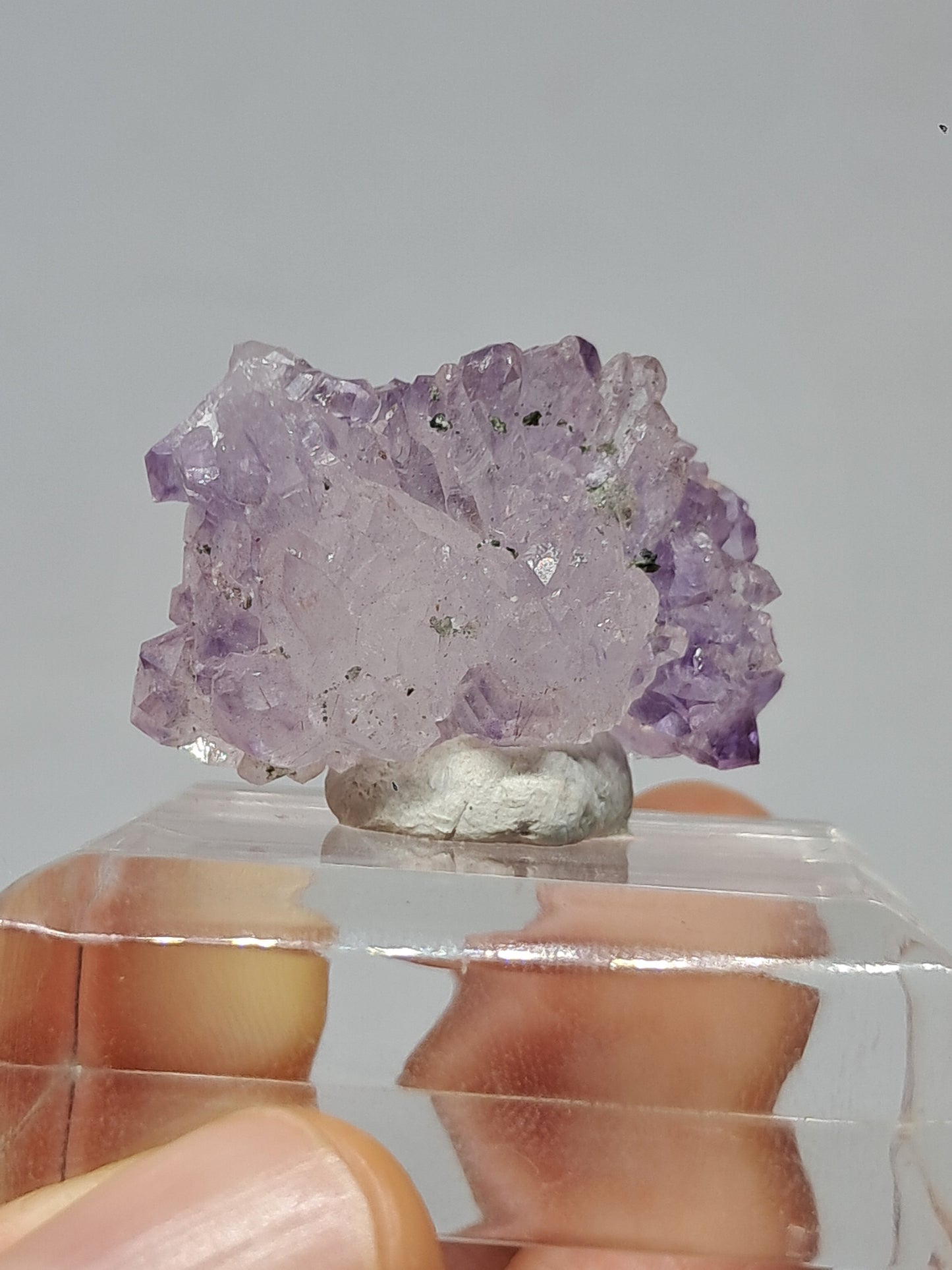 Amatista Elestial (Karur) | Cúmulo de cristales en bruto | Piedra natural | Ejemplar mineral n.° KA129