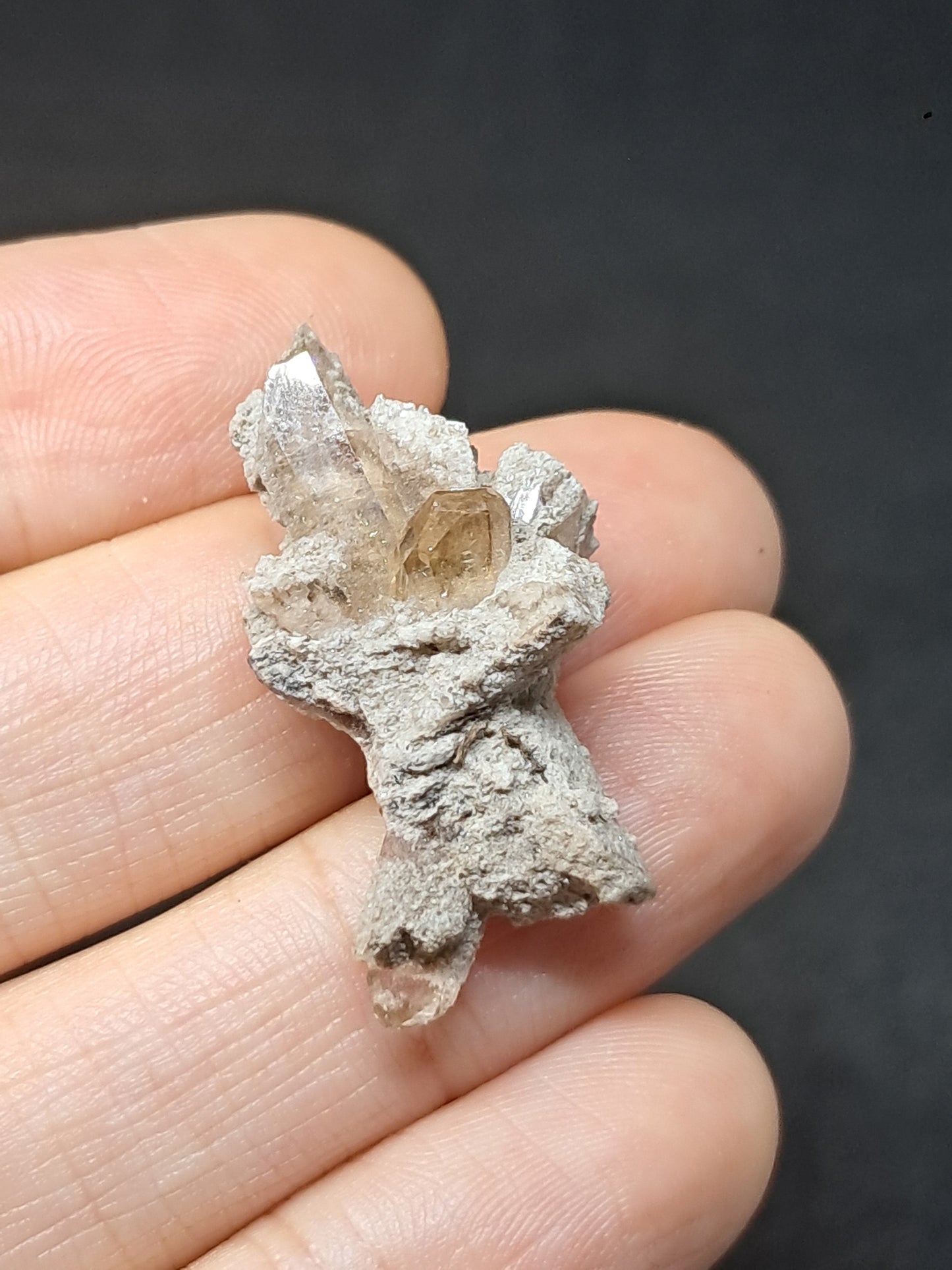 Cristales de topacio natural en matriz (México), piedra preciosa rara | Ejemplar mineral n.° TPZ23