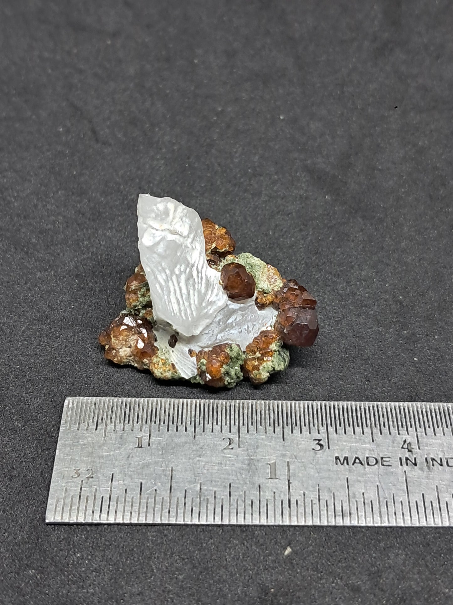 Granate Marrón con Calcita (México) | Cristal en Bruto | Ejemplar Mineral #GR5