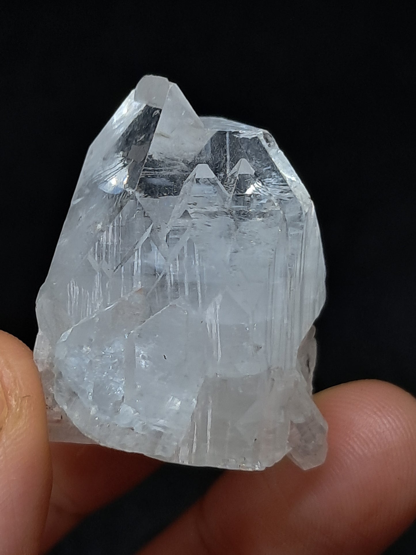 Clear Apophyllite Crystal w/ Split Termination (Ajanta) Natural Point | Mineral Specimen #AP50