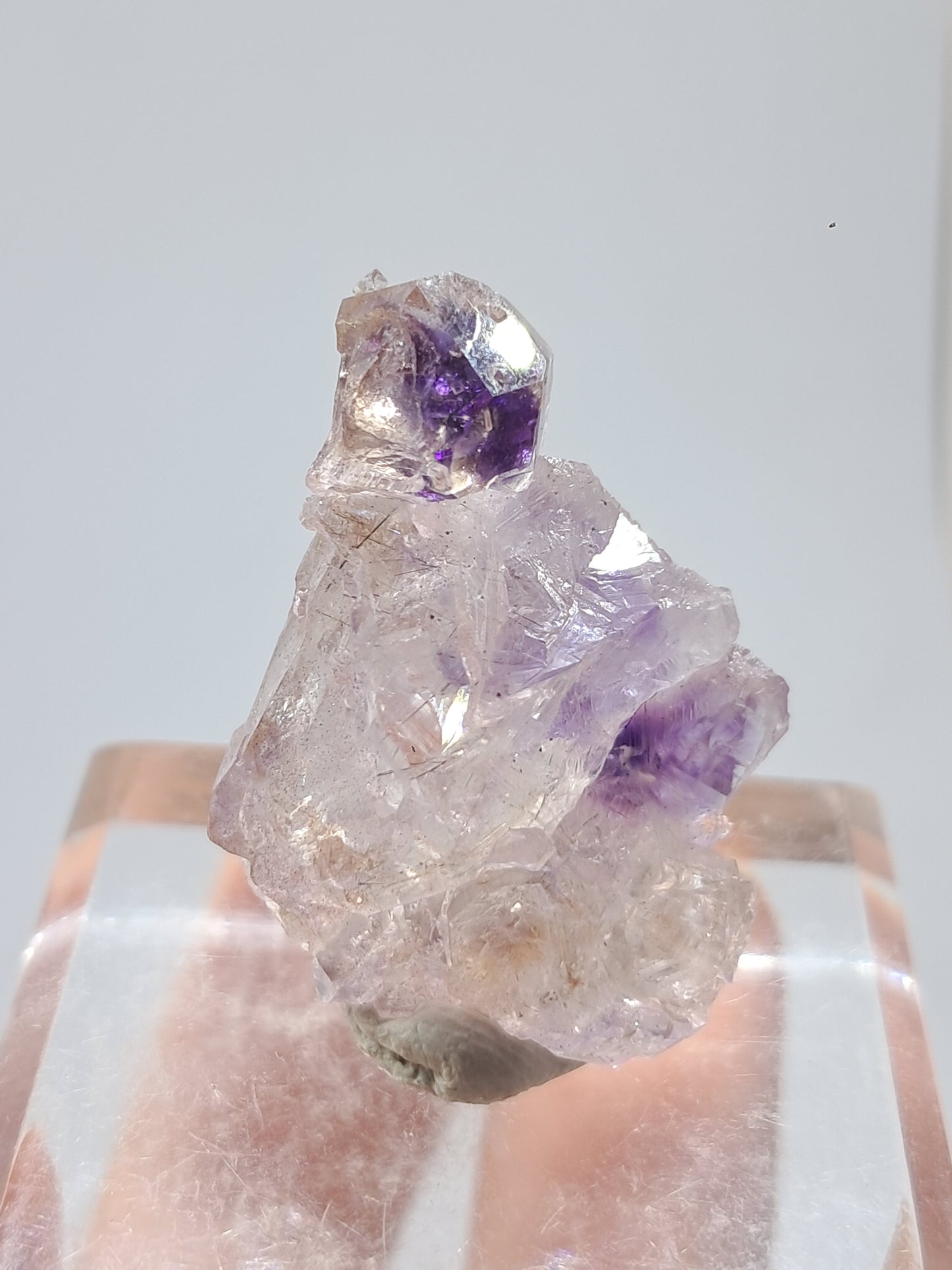 Cristal de amatista "Super Seven" (Karur) | Cúmulo de cuarzo | Piedra natural | Ejemplar mineral n.° KA95