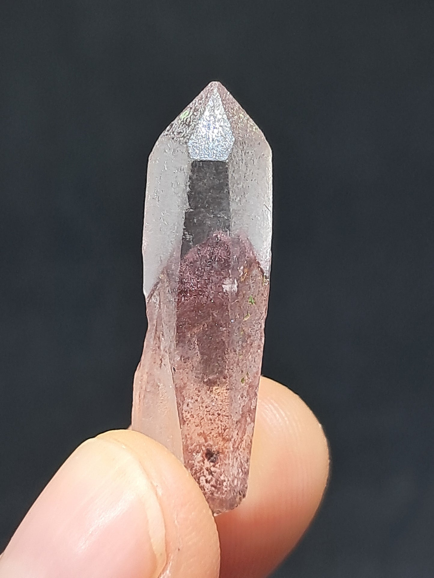 Cuarzo Fantasma Hematita (Telangana) Punta de Cristal Natural | Ejemplar Mineral n.° HPQ16