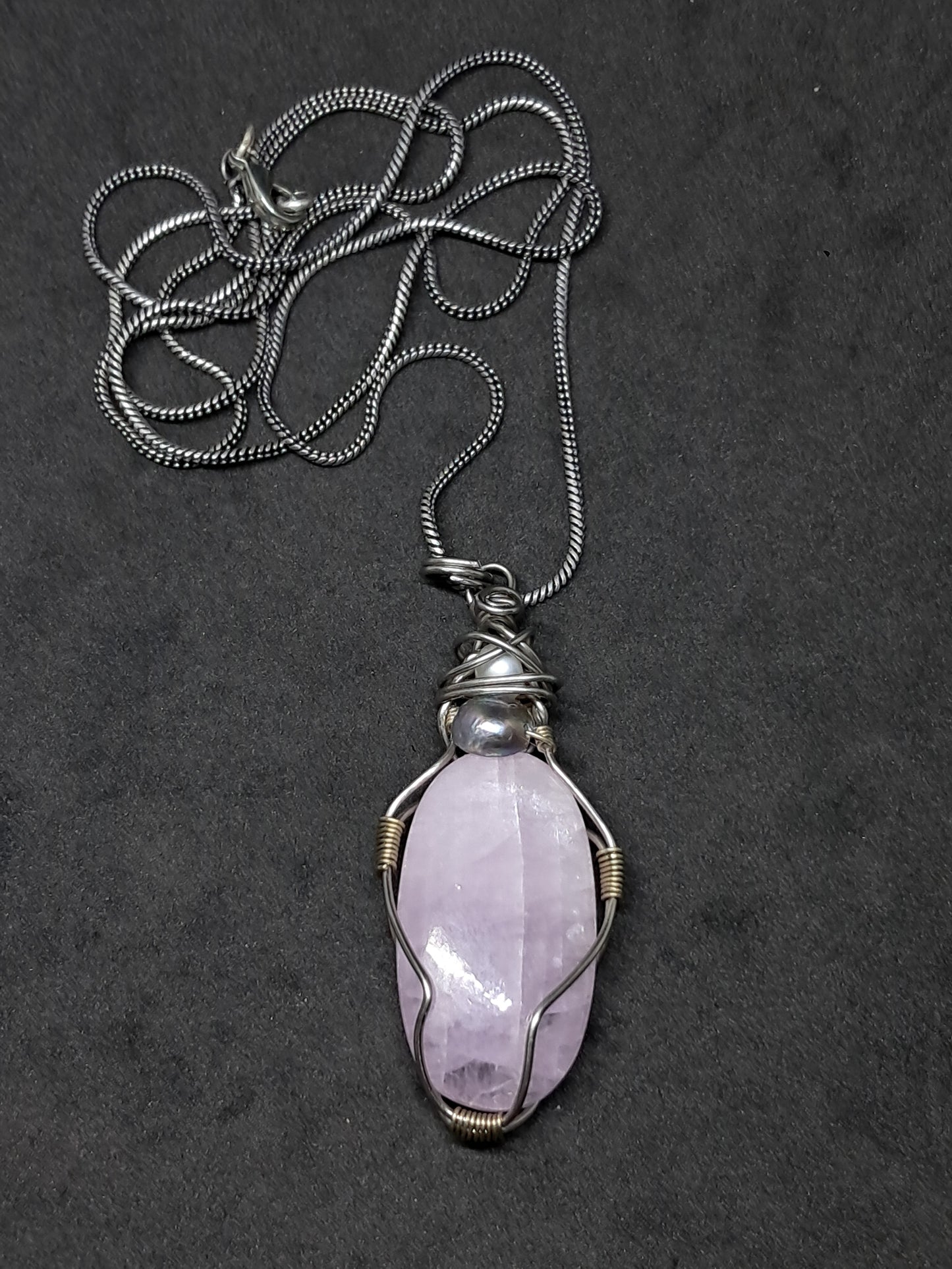 Kunzite and Pearls Pendant | Handcrafted Jewelry | Necklace | Unisex #JL39