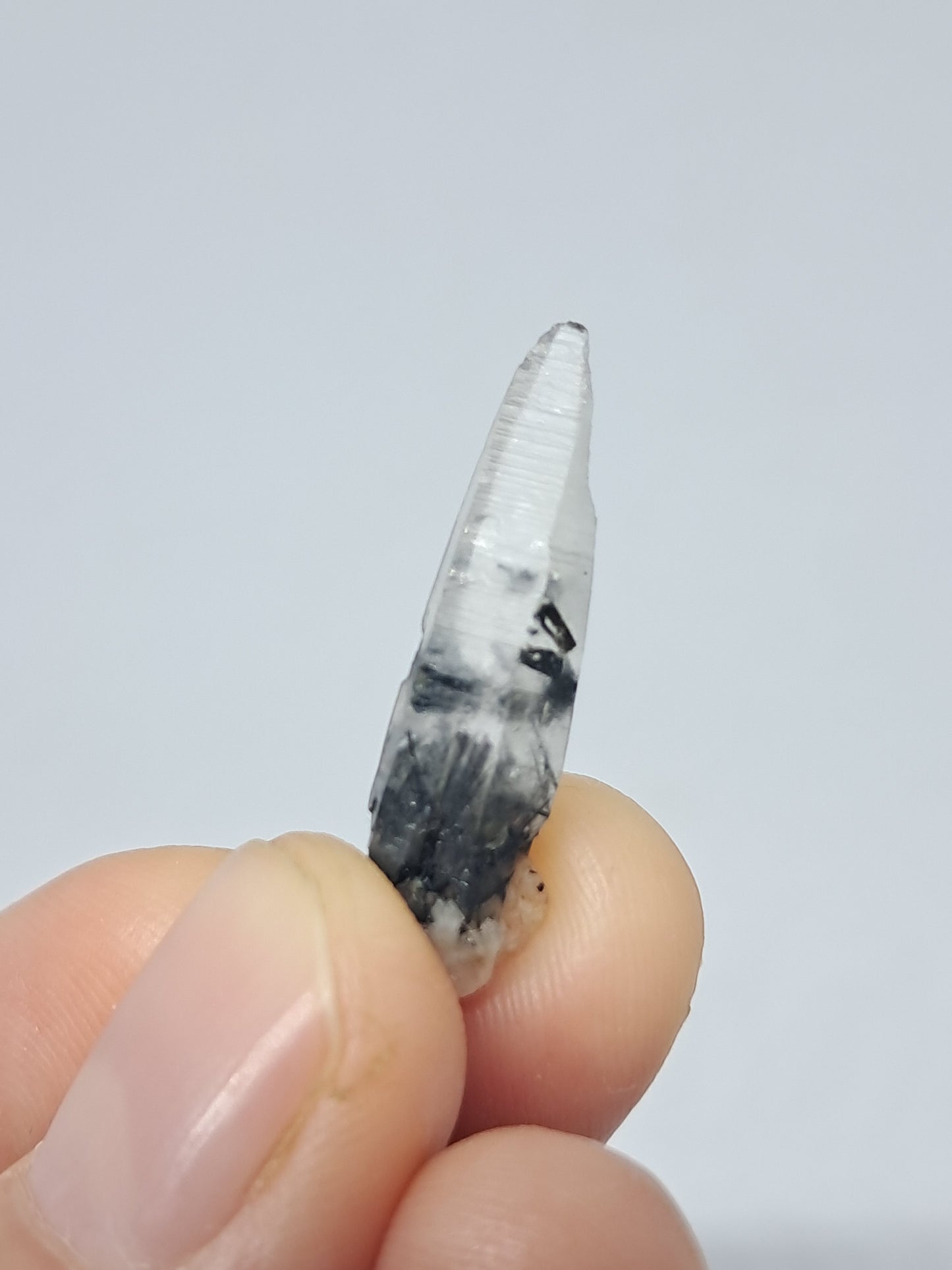 Tourmalinated Quartz natural crystal point (Non-precious natural stone) #TQ10