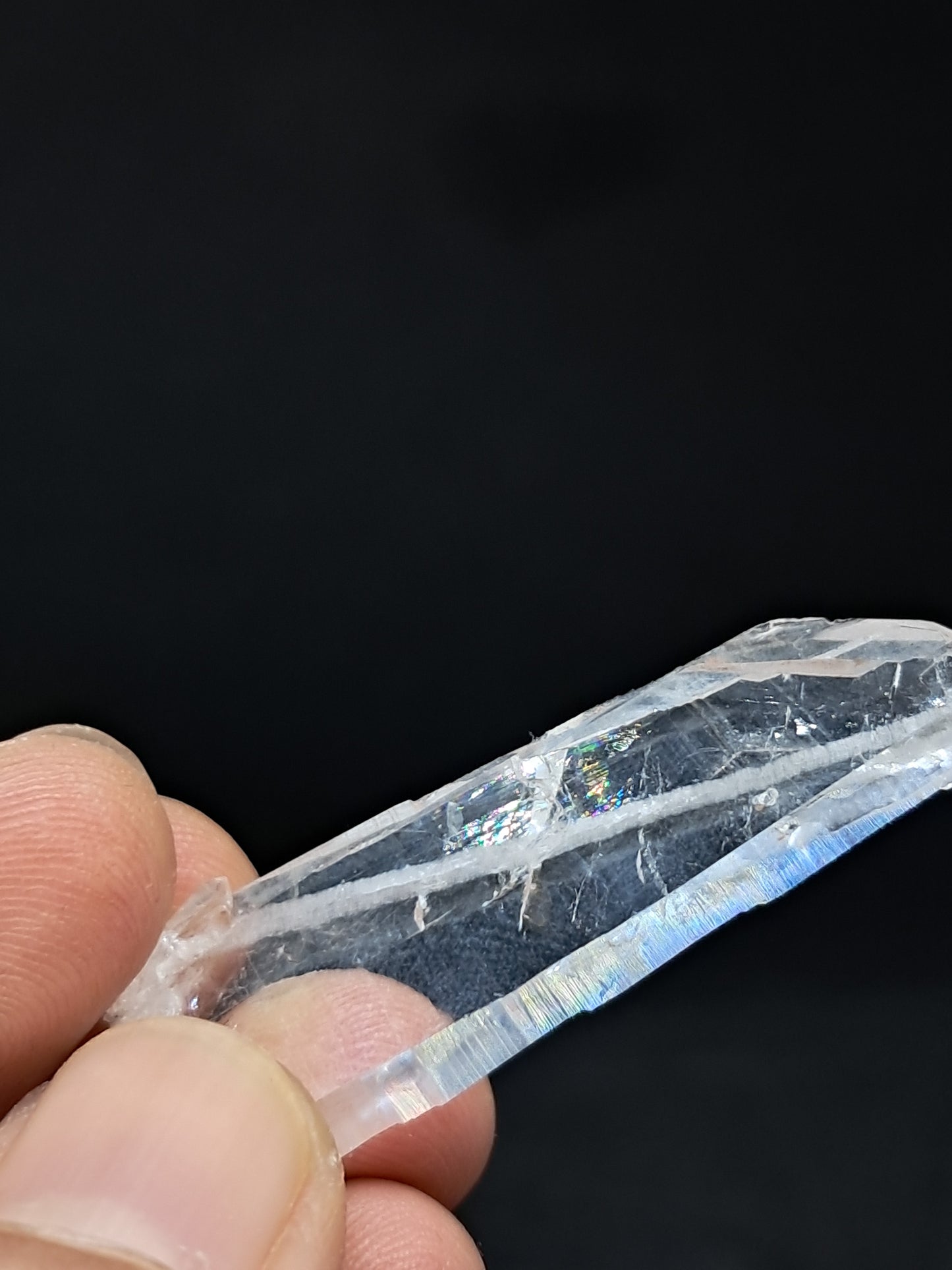 Punta natural de cuarzo tabular claro desvanecido (Santander, Colombia) | Ejemplar mineral n.° COQ22
