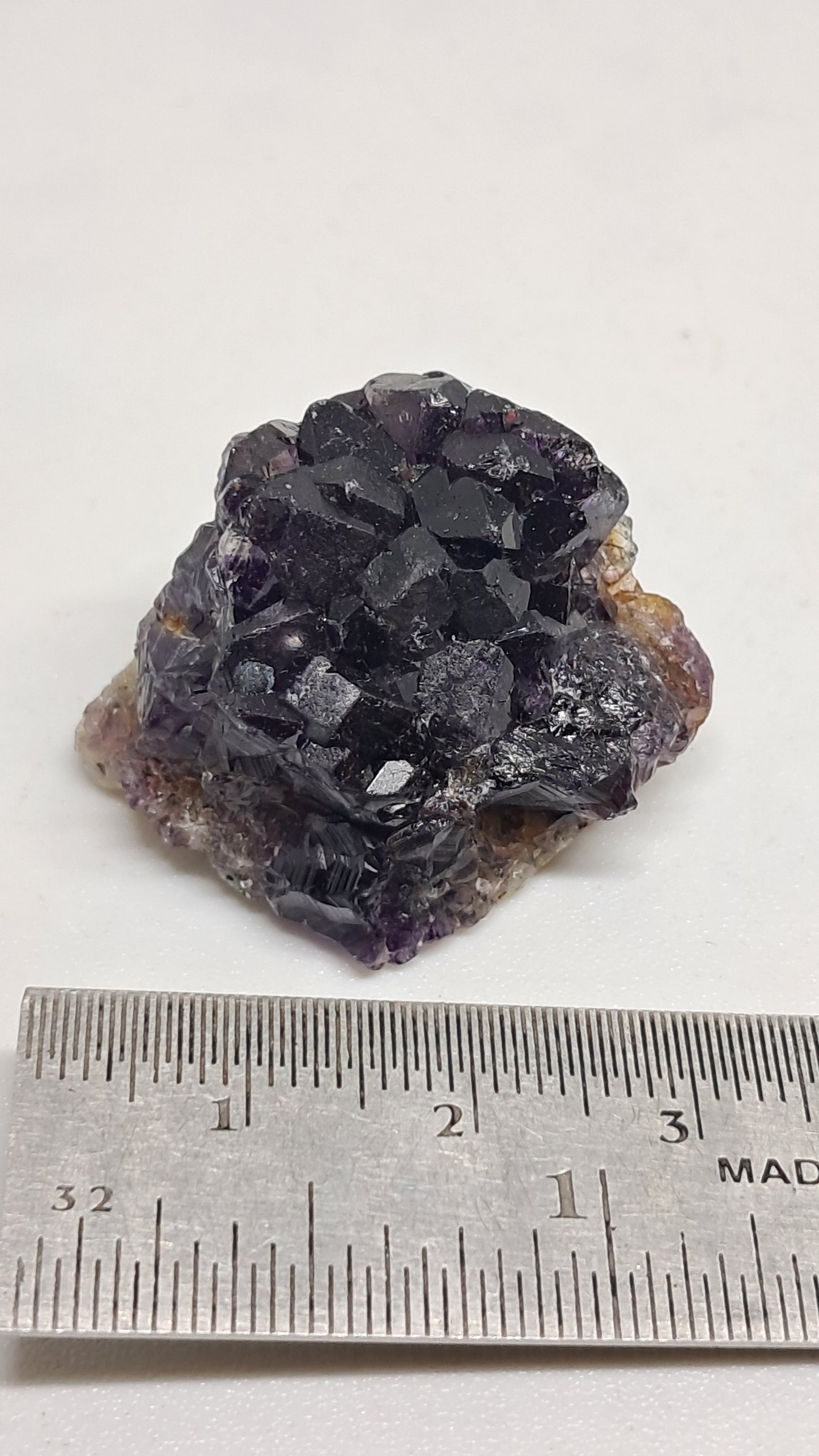 Amatista Elestial Morada Profunda sobre Cuarzo | Inclusiones de Hematita Goethita Rutilo | Cristal Natural | Muestra Mineral #KA195