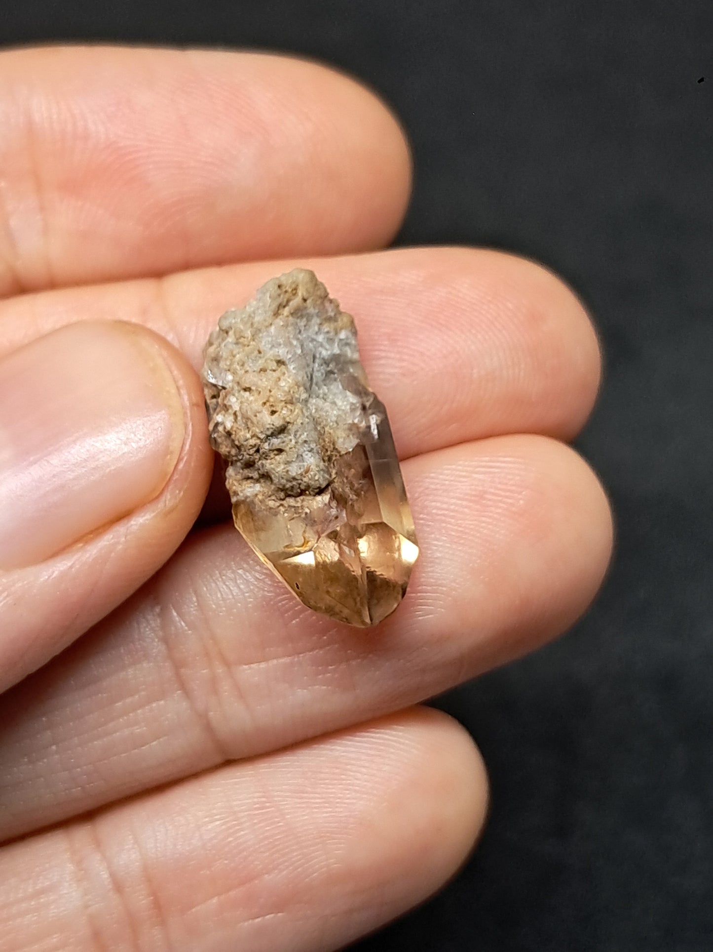 Cristal de topacio natural (México), piedra preciosa rara | Ejemplar mineral n.° TPZ3