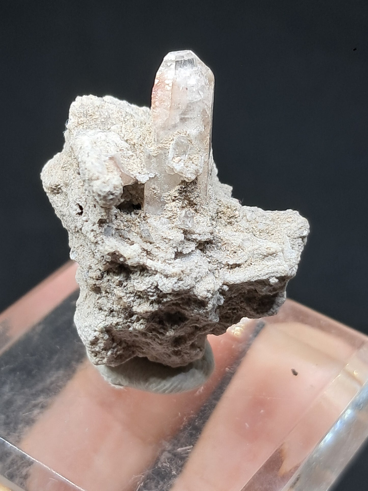 Cristal de topacio natural en matriz (México), piedra preciosa rara | Ejemplar mineral n.° TPZ7