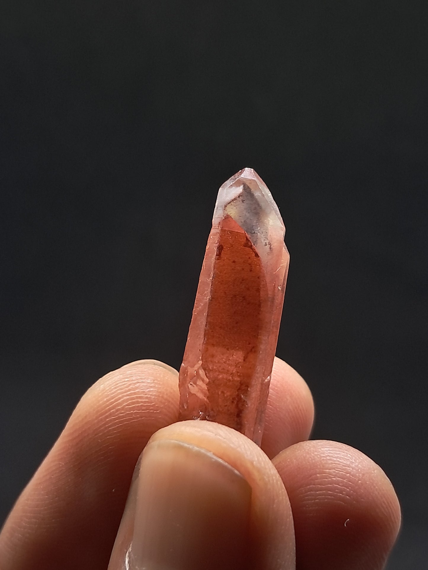 Cuarzo fantasma hematita (Telangana) rojo saturado | Cristal natural | Puntas fundidas | Ejemplar mineral n.° HPQ40