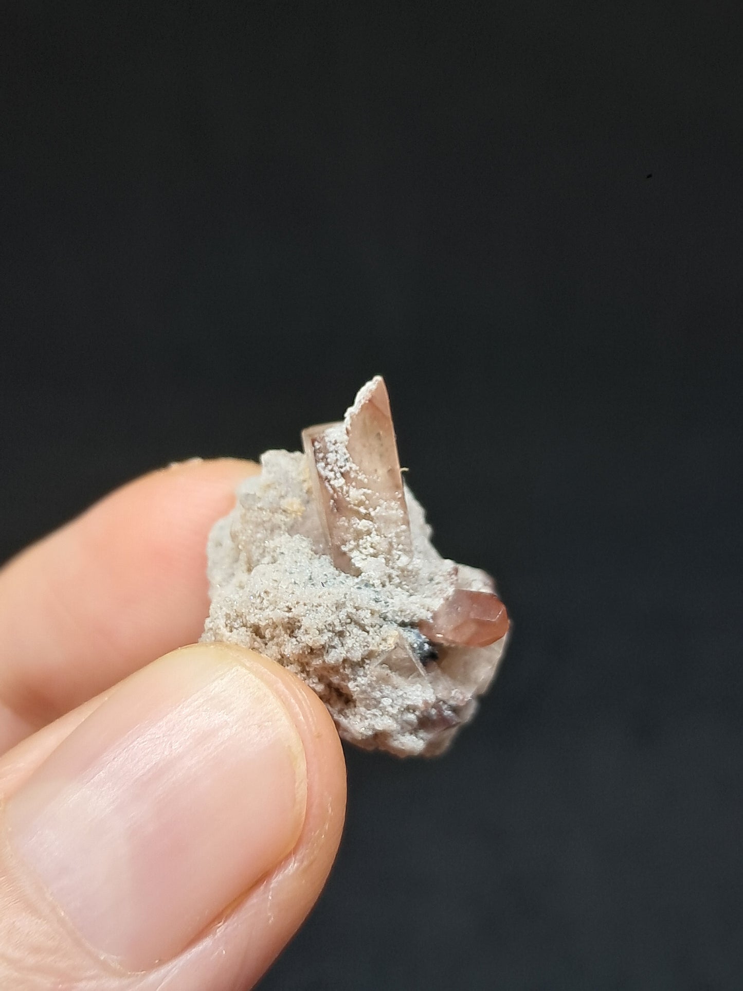 Cristales de topacio natural en matriz (México), piedra preciosa rara | Ejemplar mineral n.° TPZ16