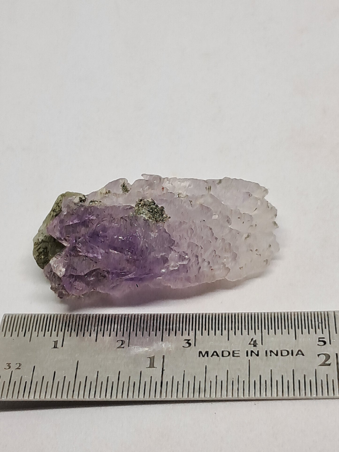 Amatista en racimo (Karur) | Cristal en bruto | Piedra natural | Ejemplar mineral n.° KA139