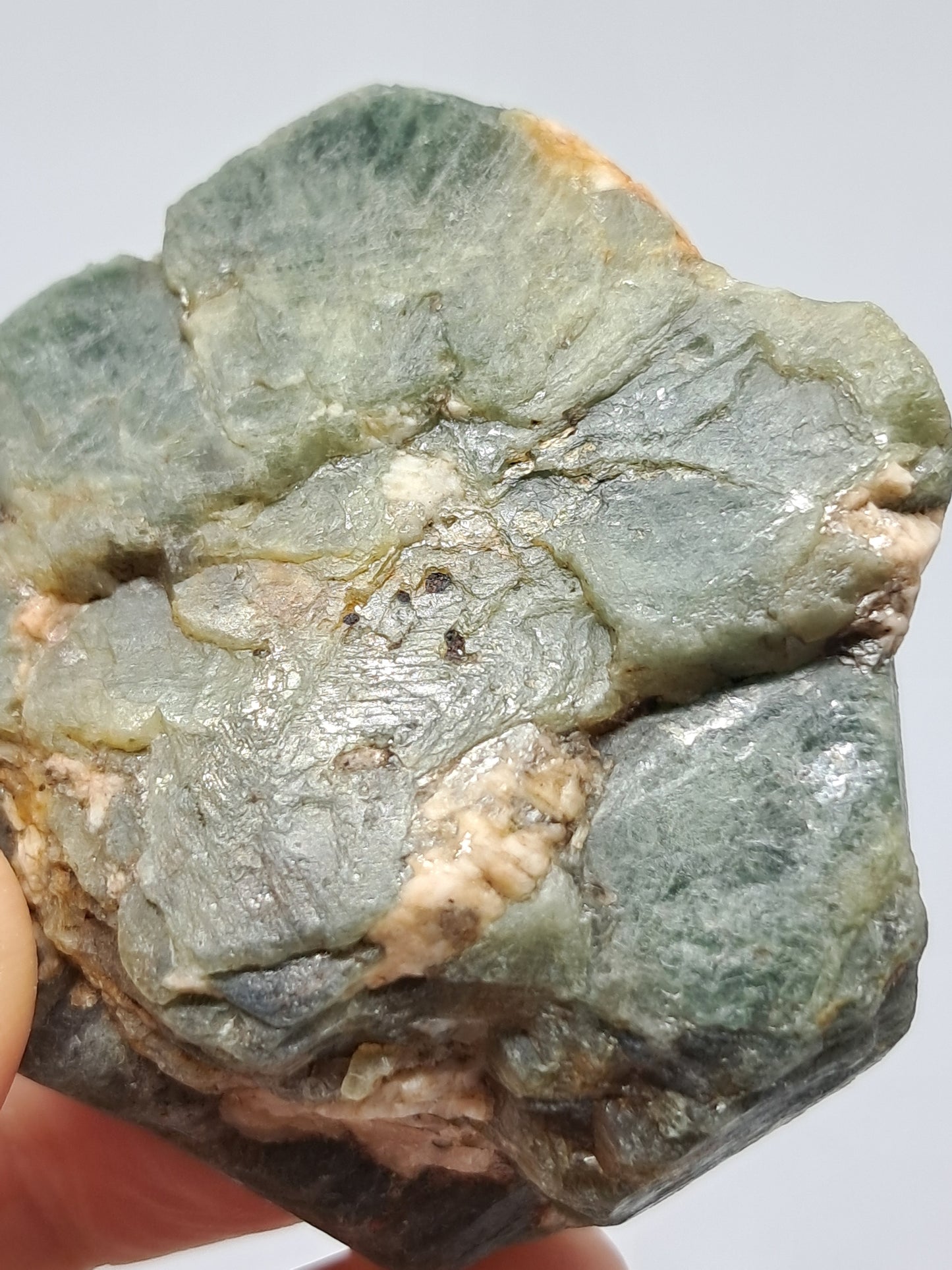 Rough Sapphire (Non-precious natural stone) #SP11