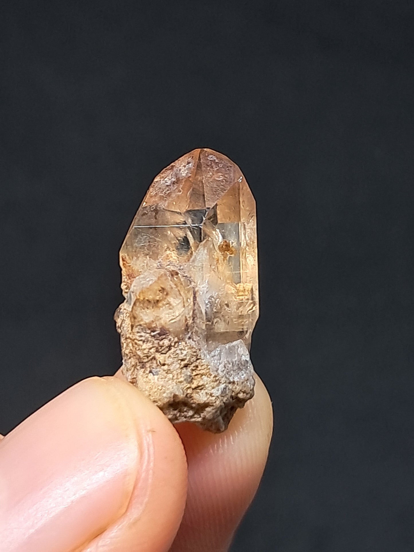 Cristal de topacio natural (México), piedra preciosa rara | Ejemplar mineral n.° TPZ3