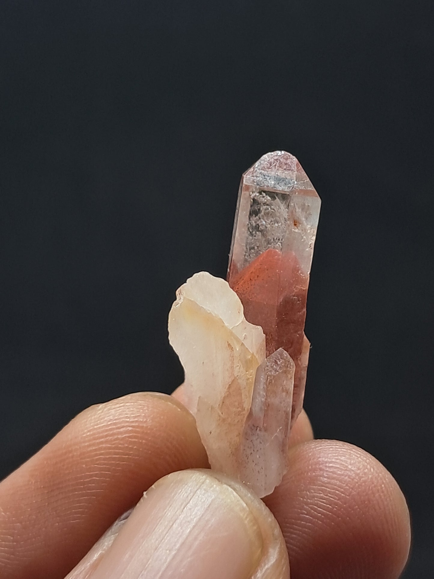 Cuarzo fantasma hematita (Telangana) | Cristal natural | Ejemplar mineral n.° HPQ45