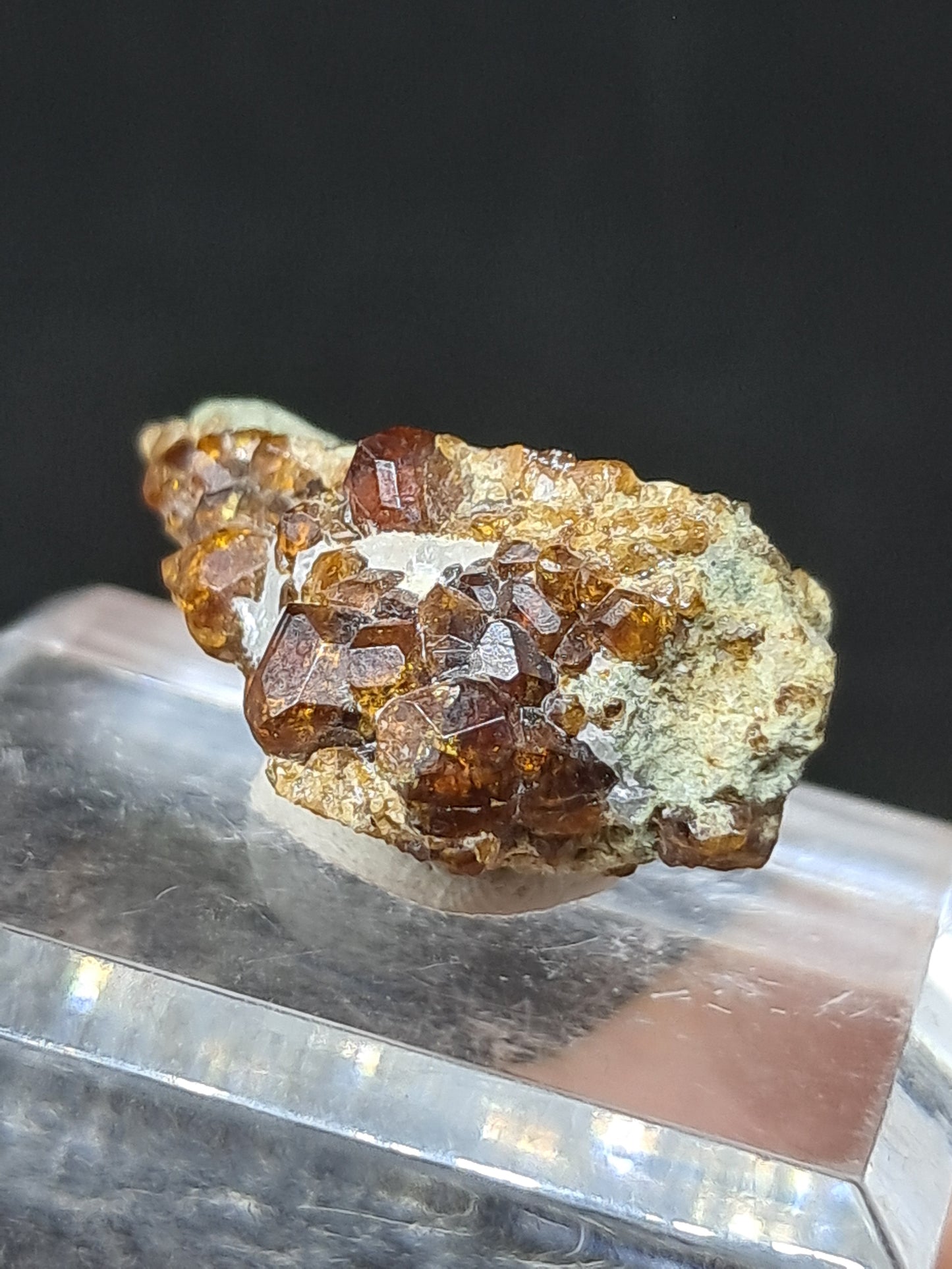 Cúmulo de granate marrón (México) | Cristal en bruto | Ejemplar mineral n.° GR7