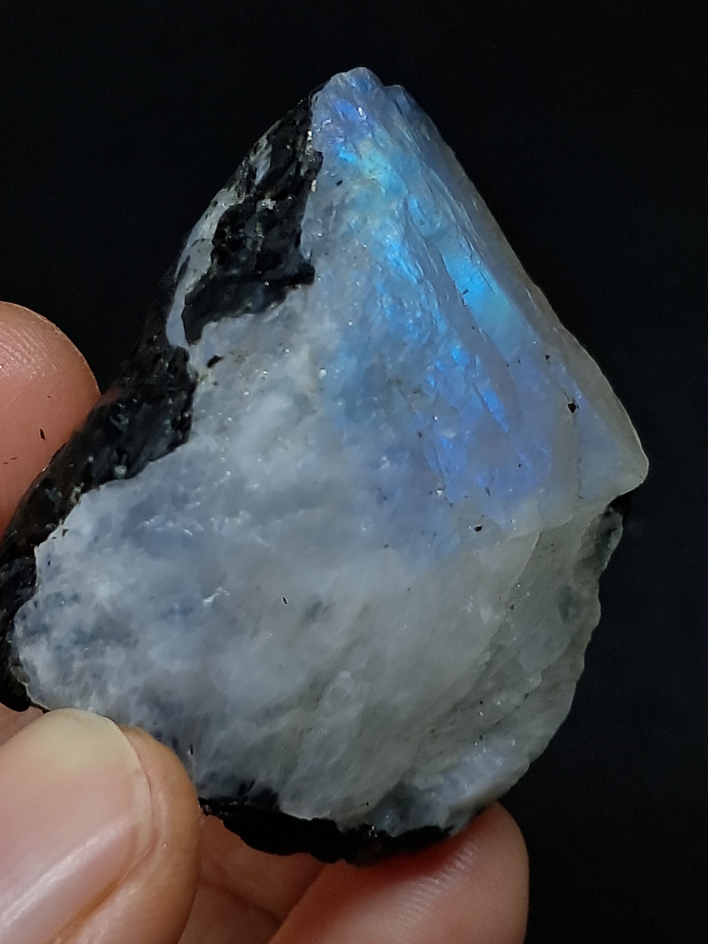 Piedra lunar arcoíris de alta calidad (Odisha) en bruto | Roca natural n.° MN11