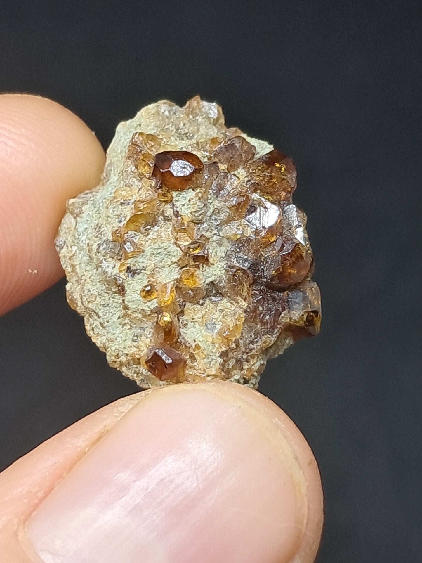 Cúmulo de granate marrón (México) | Cristal en bruto | Ejemplar mineral n.° GR9