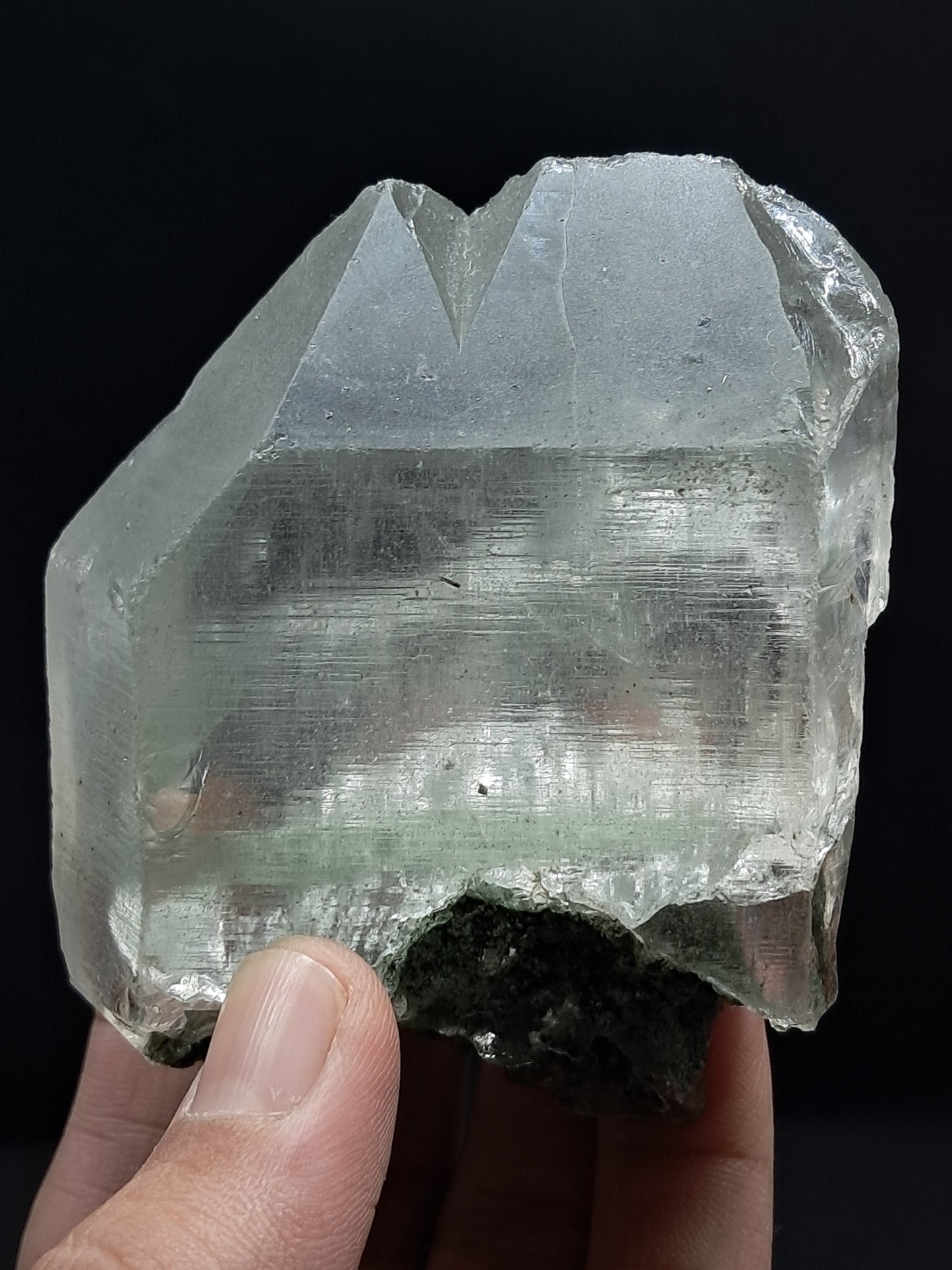 Phantom Quartz with Chlorite and Rutile inclusion (Non-precious Natural Stone) #CH32