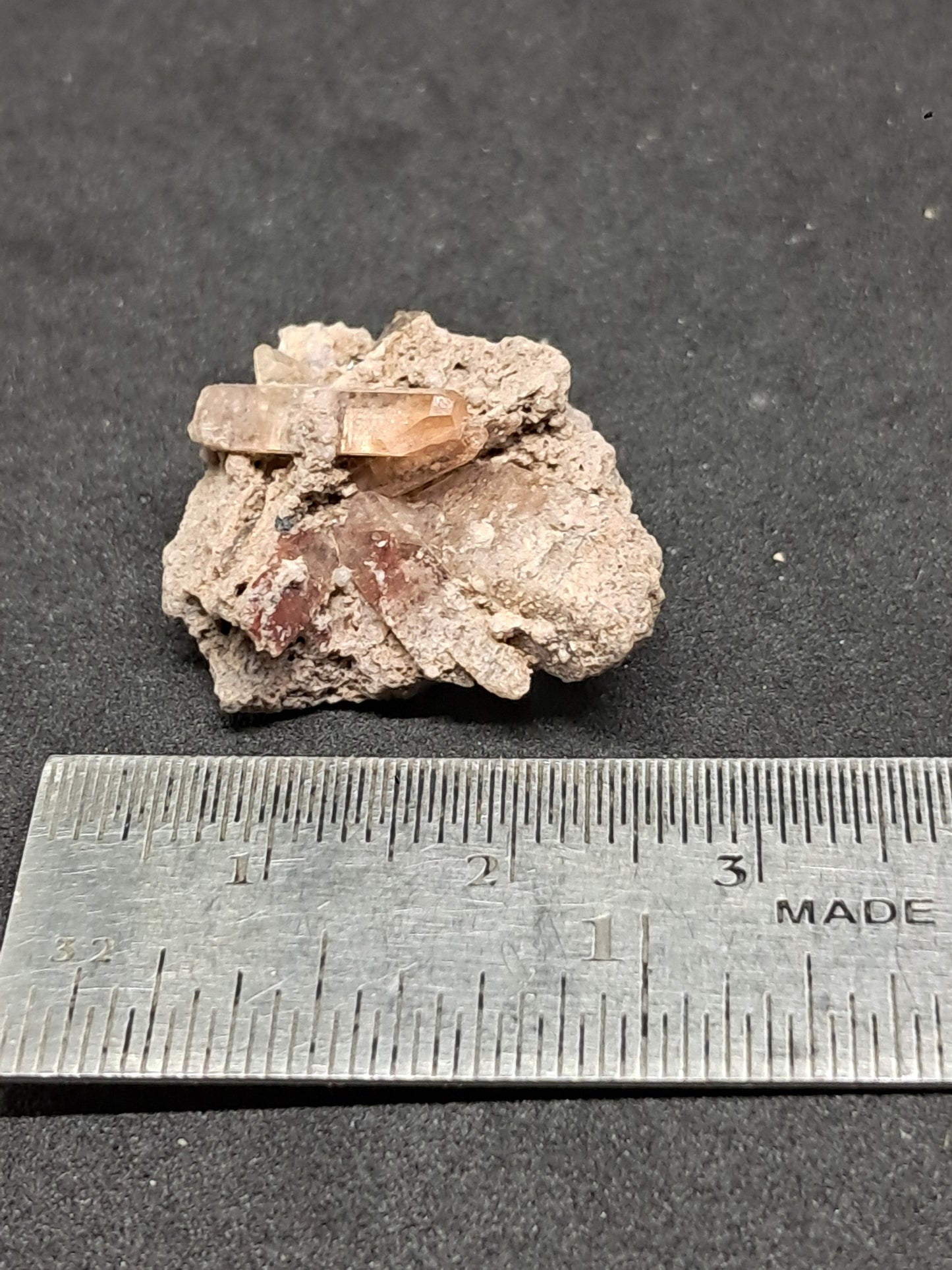 Cristales de topacio natural en matriz (México), piedra preciosa rara | Ejemplar mineral n.° TPZ25
