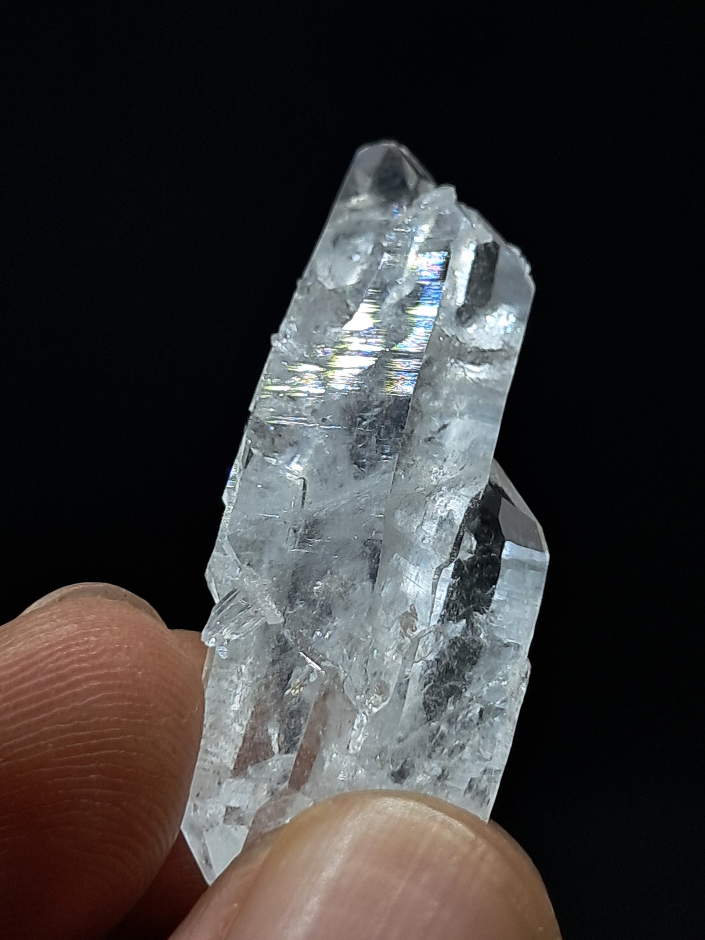 Cúmulo biterminado de cuarzo superclaro Faden (Santander, Colombia) Punta natural | Ejemplar mineral n.° COQ20