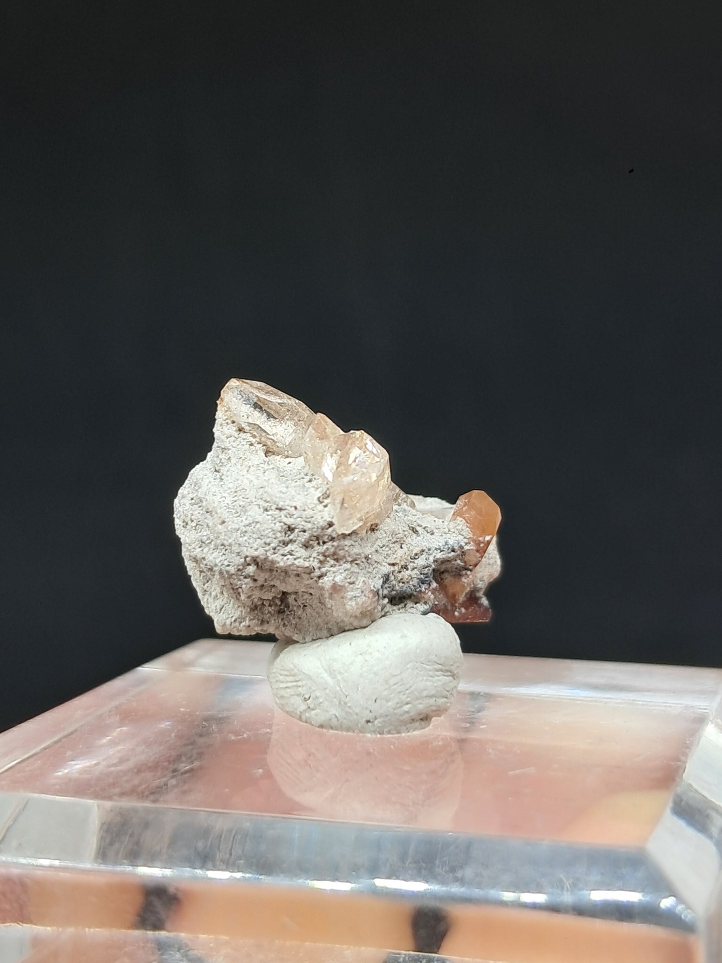 Cristales de topacio natural en matriz (México), piedra preciosa rara | Ejemplar mineral n.° TPZ13