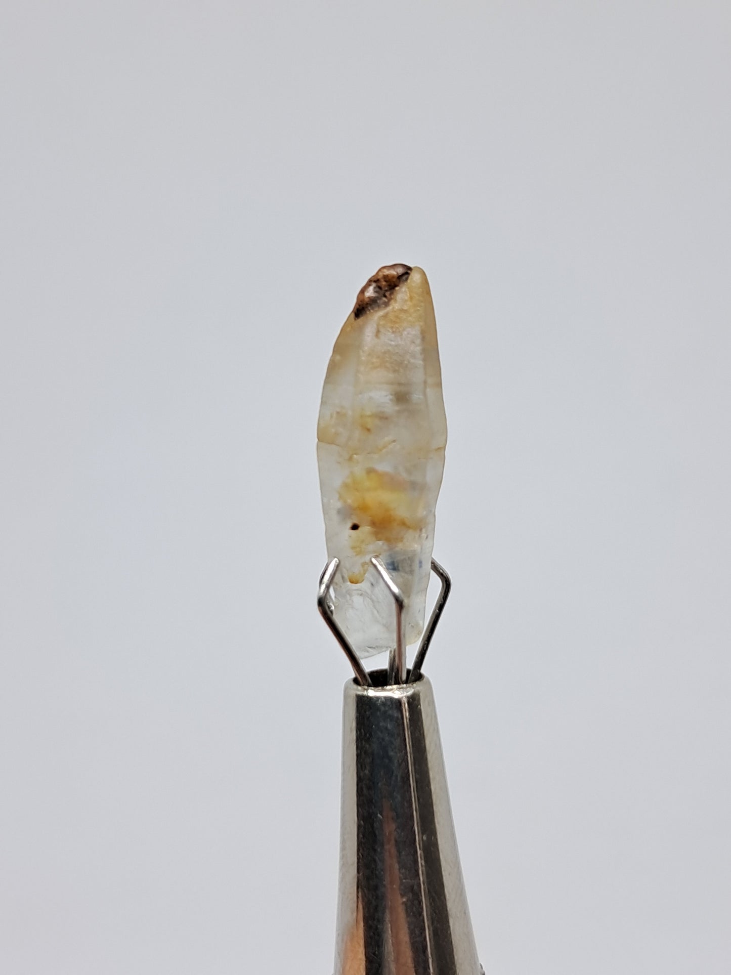 Natural White Sapphire crystal #SP2