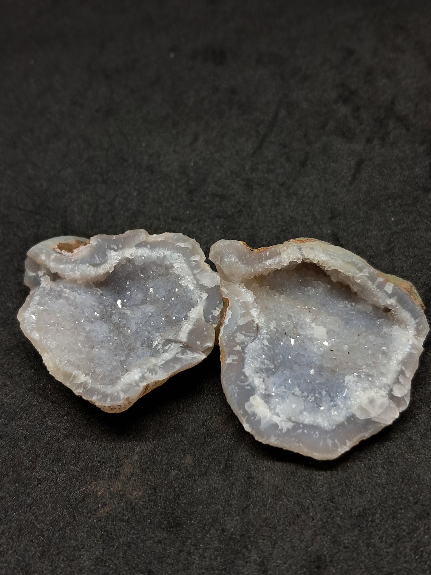 Quartz Geode (Ajanta) Rough Stone | Natural Crystal #GD12